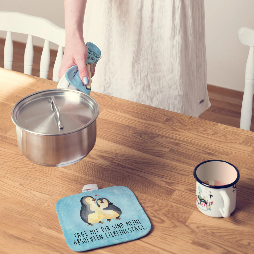 2er Set Topflappen  Pinguin umarmend Topflappen mit Spruch, Topflappen 2er Set, Schöne Topflappen, Topflappen lustig, Topfhandschuh, Topfhandschuhe, Topflappenset, Ofenhandschuhe, Ofenhandschuh, Topflappen, Topfuntersetzer, Topflappen Set, Pinguin, Jahrestag, Hochzeitsgeschenk, Liebesgeschenk, Hochzeitstag, Liebesbeweis, Liebe, Verlobung, Hochzeit, Liebespaar