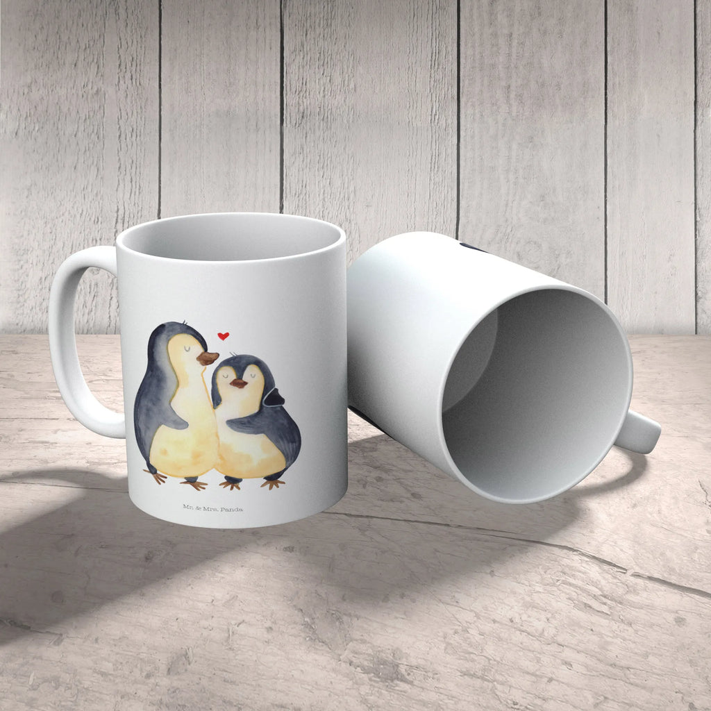 Mug Penguin embrace Teetasse, Geschenktasse, Porzellantasse, Kaffeetasse, Keramiktasse, Tasse mit Zitaten, Bürotasse, Tasse mit Motiven, Tasse, Pinguin, Verlobung, Liebesbeweis, Hochzeitstag, Liebe, Liebespaar, Liebesgeschenk, Hochzeit, Jahrestag, Hochzeitsgeschenk
