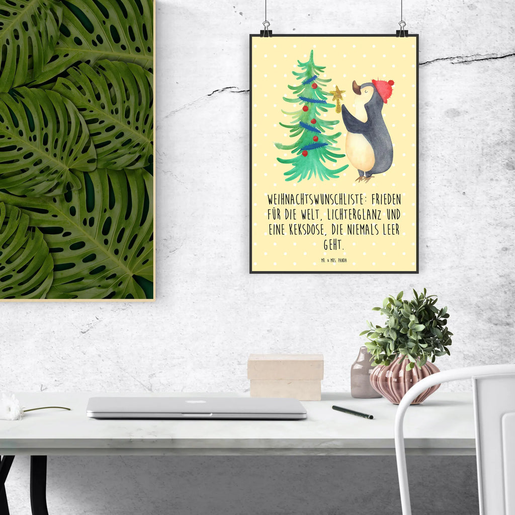 Poster Pinguin Weihnachtsbaum wanddruck, Wandbild, wandkunst, wanddeko, kunstdruck poster, Wandschmuck, kunstposter, Posterdruck, drucke, grafikposter, Designposter, Poster, Wandposter, Bild für Wand, Plakat, Deko Bild, Wanddekoration, Mr. & Mrs. Panda Poster, Kunstdruck, Bild, Wanddeko Bild, kunst für die wand, Wintermotiv, Heiligabend, Advent, Nikolaus, Weihnachtsdeko, Winter, Weihnachten, Pinguin
