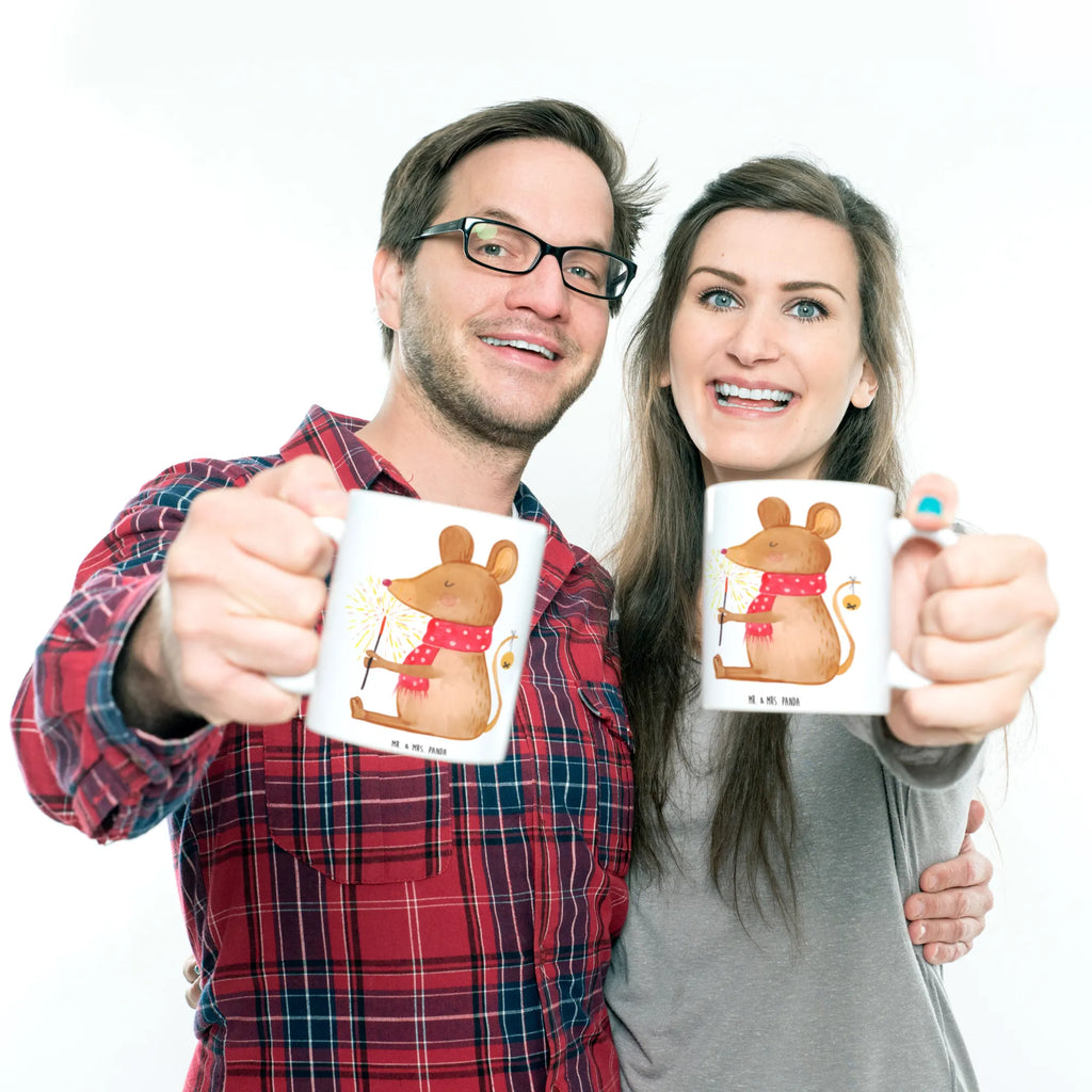 Kindertasse Weihnachtsmaus Nachhaltige Kindertasse, Kindertasse Ökologisch, Kinder-Porzellantasse, Trinklernbecher Personalisiert, Kinderbecher Mit Spruch, Kindertasse Mit Strohhalm, Kindertasse Auslaufsicher, Trinklernbecher, Kindertasse Für Vorschüler, Trinklernbecher Aus Kunststoff, Kinderbecher Mit Deckel, Kindertasse Mit Griffen, Kinder-Keramiktasse, Kinder-Porzellantasse Mit Motiv, Kindertasse Mit Tiermotiv, Design Kindertasse, Kinderbecher Für Kleinkinder, Kinderbecher, Kinder-Thermobecher, Tasse Mit Henkel Für Kinder, Kindertasse Mikrowellengeeignet, Trinklernbecher Mit Deckel, Kinderbecher Aus Edelstahl, Kindertasse, Kindertasse Spülmaschinenfest, Kindertasse Bunt, Kindertasse Mit Cartoonmotiv, Tasse Für Kinder, Kindertasse Bruchsicher, Kinderbecher Unzerbrechlich, Kindertasse Handgemacht, Kindertasse BPA-Frei, Trinklern-Tasse, Tasse Für Kleinkinder, Kindertasse Aus Silikon, Kindertasse Für Baby, Tasse Für Schulanfänger, Winter, Weihnachten, Weihnachtsdeko, Nikolaus, Advent, Heiligabend, Wintermotiv, Mäuschen, Frohe Weihnachten, Weihnachtsmotiv, Weihnachtsgruß, Weihnachtswunder, Maus