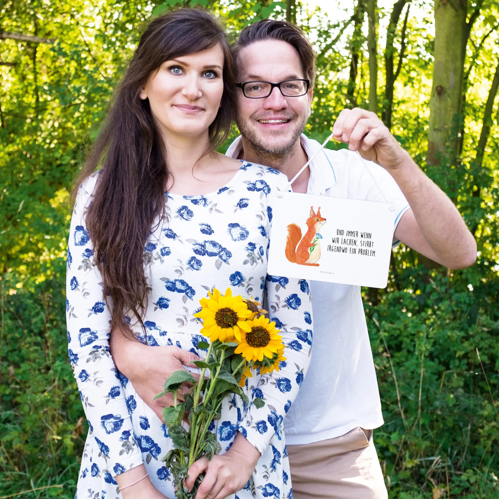Deko Schild Eichhörnchen Blume Holztafel, dekotafel, Türschild, Deko Wandtafel, wandhänger, sprüche schild, Badschild, dekoschilder, Küchenschild, Schild, Spruchschild, Dekoschild, Türschild Familie, Motivschild, Holzschild, dekoration schild, Schild mit Spruch, holzbild, wandtafel, Wandschild, hängeschild, Deko Schild, Tiere, Tiermotive, Gute Laune, Lustige Sprüche, glücklich Spruch, Spruch Positiv, Spaß, Eichhorn, Motivation Bilder, Eichhörnchen, Lachen, Spruch Deko, Motivation Sprüche