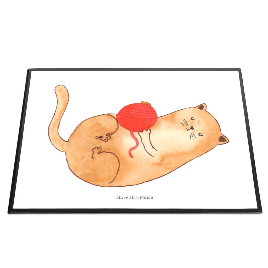 Podkładka na biurko kot wełna Schreibunterlage, Schreibtischauflage, Schreibtischunterlage Groß, Schreibtisch Unterlagen, Bürobedarf, Büroartikel, Schreibwaren, Katze, Katzenmotiv, Katzenfan, Katzendeko, Katzenfreund, Katzenliebhaber, Katzenprodukte, Katzenartikel, Katzenaccessoires, Katzensouvenirs, Katzenliebhaberprodukte, Katzenmotive, Kater, Spiel, Katzenhalter, Cat, Katzen, verspielt, Spielen, Mietze, Katzenbesitzerin, Wolle, Cats, Haustier, Wollknäuel