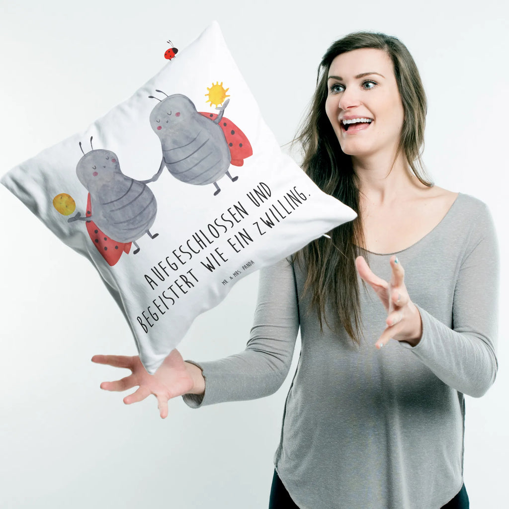 Cushion Star sign twin Sofakissen, Dekokissen Sofa, Kissenbezüge, Sofakissen 40x40, Dekokissen, Kissenhülle, Kissen 40x40 Waschbar, Kissenbezug 40x40, Kissen, sitzkissen, Kopfkissen, Zierkissen, sofakissen, Couchkissen, Kissenhülle 40x40, Kopfkissen 40x40, Dekokissen 40x40, Motivkissen, Kissen 40x40, Tierkreiszeichen, Sternzeichen, Horoskop, Astrologie, Aszendent, Geschenk Juni, Zwillinge, Glückskäfer, Zwilling Sternzeichen, Zwillingsbruder, Geschenk Mai, Marienkäfer, Zwilling Geschenk, Geburtstag Mai, Zwillingsschwester