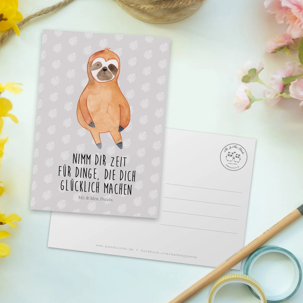 Postcard sloth Satisfied Geschenkkarte, Geburtstagskarte, Grußkarte, Postkarte, Einladung, Ansichtskarten, Einladung Geburtstag, Einladungskarten Geburtstag, Einladungskarte, Karte, Dankeskarte, Ansichtskarte, Faultier, Faultier Geschenk, Faultier Deko, faul, glücklich, Lieblingstier, relaxen, Zufriedenheit, Gelassenheit, Ruhe, zufrieden, Faultiere, Pause, happy, Frieden, Glück
