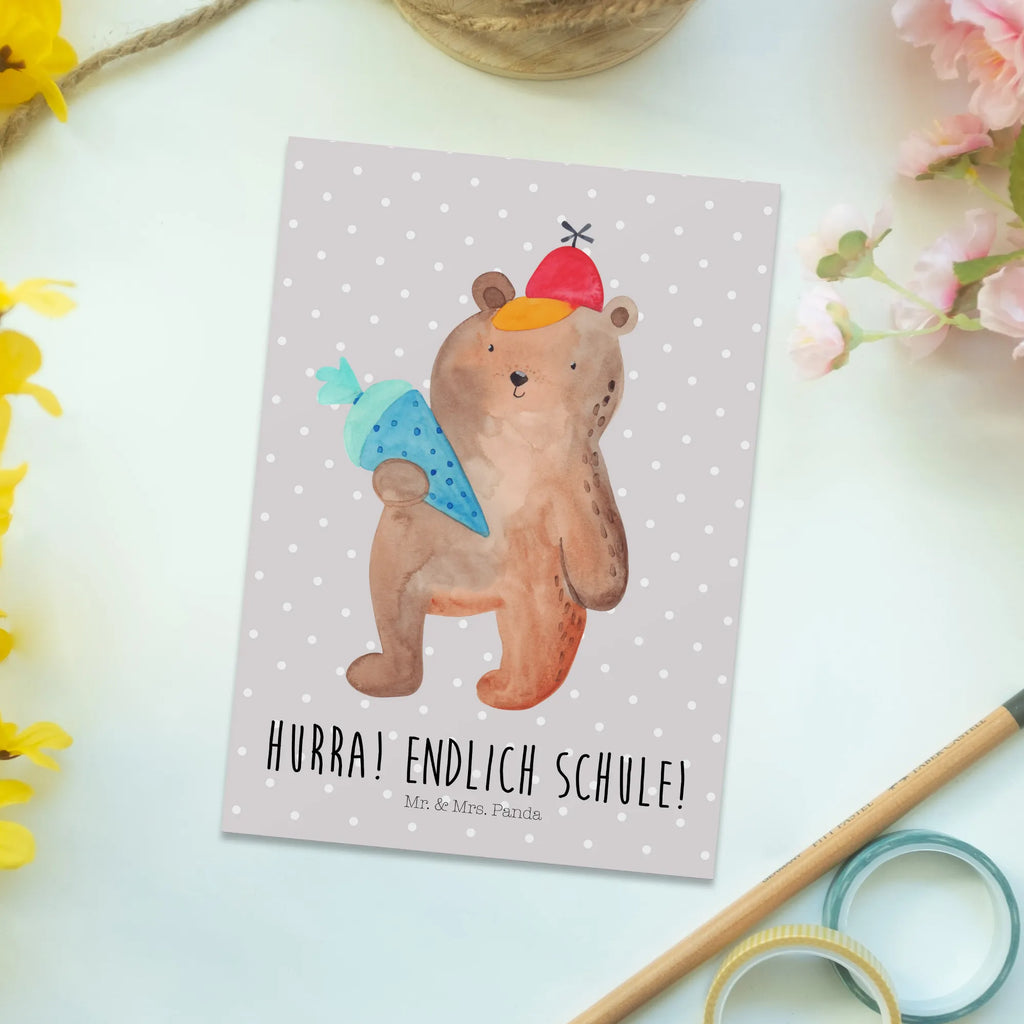 Postkarte Bär Schultüte Grußkarte, Motivkarte, Fotokarte, bildkarte, Ansichtskarten, einzelkarte, Designkarte, Postkarte, Kunstkarten, spruchkarte, Postkarten, Ansichtskarte, kunstkarte, Teddy, Bär, Teddybär, Schulbeginn, Schultüte, Schulanfang, Erster Schultag Geschenk, Einschulung Geschenk, Grundschule, Schule Geschenk, Bär Motiv