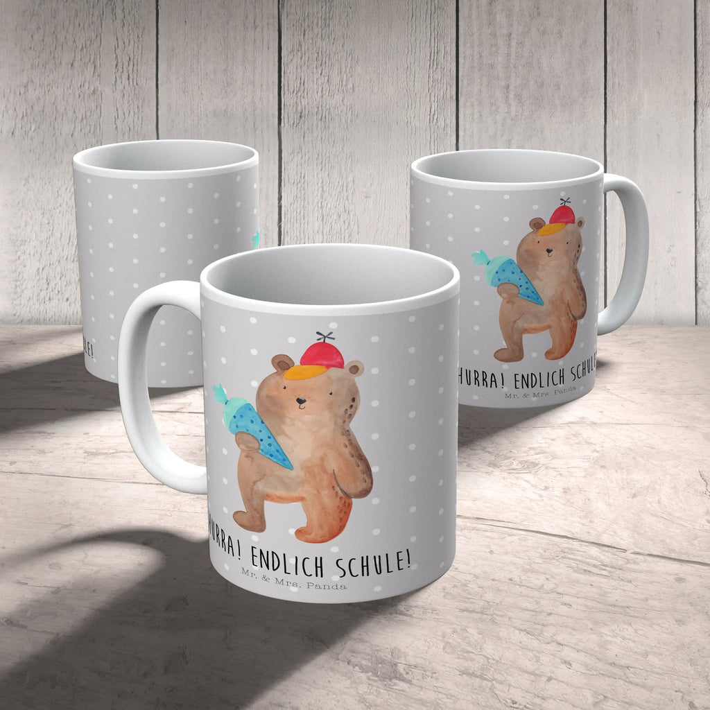 Kubek Niedźwiedź Torebka szkolna Mug, Tasse mit Spruch, Bürotasse, Tasse mit Motiv, Frühstücksbecher, Kaffeepott, Bedruckte Tasse, Sprüchetasse, kaffeebecher bedruckt, Becher, Teetasse, Kakaotasse, Henkeltasse, Pott, Coffee Mug, kaffeetasse keramik, milchkaffeetasse, schöne tasse, Dekotasse, Henkelbecher, Bürobecher, Kaffeetasse, tasse für kaffee, heißgetränkebecher, statement tasse, Kaffeebecher, Motivtasse, design tasse, Trinkbecher, Teebecher, Designtasse, haferl, Tasse, Teepott, tasse für büro, Geschenktasse, kaffeebecher keramik, Keramiktasse, Keramikbecher, hochwertige tasse, Frühstückstasse, kaffeetasse bedruckt, Trinktasse, Teddy, Teddybär, Bär, Schultüte, Grundschule, Schulanfang, Erster Schultag Geschenk, Bär Motiv, Schule Geschenk, Schulbeginn, Einschulung Geschenk