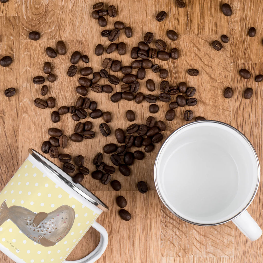 Camping Emaille Tasse Robbe lachend Blechtasse Outdoor, Blechtasse, Campingbecher, Camping Becher, Camping Tasse Metall, Edelstahl Trinkbecher, Emaille Tasse Camping, Outdoor Tasse, Tasse Camping, Outdoor Becher, Metall Tasse, Campingtassen, Trinkbecher, Emaille Campingbecher, Camping Tassen Emaille, Camping Tasse Emaille, Emaille Becher Camping, Emaille Tassen, Camping Tassen, Blechtassen, Metalltasse für Camping, Tasse Emaille, Kaffee Blechtasse, Emaille Becher, Emaille Tasse, Emaille Trinkbecher, Campingtasse, Metalltasse, Camping Becher Edelstahl, Emailletasse, Tiermotive, Gute Laune, lustige Sprüche, Tiere, Robben, Seehund, Strand, Nordsee, Robbe, Meerestier, Ostsee