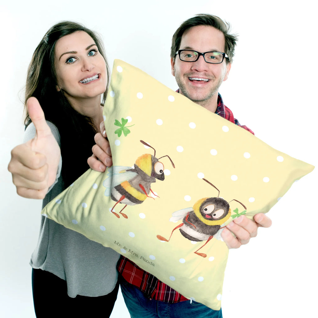 Cushion bumblebees shamrock Mikrofaser Kissen, kissen mikrofaser, microfaser sofakissen, Kopfkissen, deko kissen, Dekokissen Sofa, Kopfkissen 40x40, Kissen 40x40, wurfkissen, Motivkissen, Sofakissen, 40 X 40 Kissen, Kuschelkissen, zierkissen 40x40, Dekokissen 40x40, couchkissen 40x40, zier kissen, Kissen, Couchkissen, 40x40 kissen, kissen 40 x 40, microfaser kopfkissen, wohnzimmer kissen, Dekokissen, Sofakissen 40x40, Polsterkissen, sofa kissen, couch kissen, kissen für sofa, microfaser zierkissen, Zierkissen, kissen für couch, kuschel kissen, microfaser dekokissen, kuschelkissen 40x40, Lustige Sprüche, Tiere, Tiermotive, Gute Laune, glücklich sein, Spruch Positiv, Spruch schön, glücklich Werden, Spruch Fröhlich, Biene Deko, Biene, Hummel