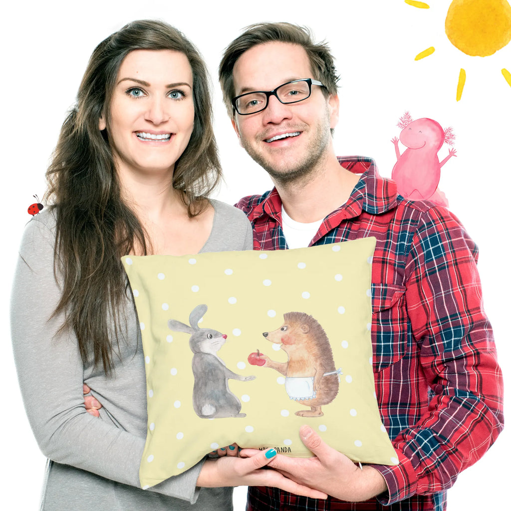 Cushion Hare Hedgehog Dekokissen 40x40, Kopfkissen, kuschelkissen 40x40, kissen 40 x 40, Kuschelkissen, zierkissen 40x40, 40x40 kissen, couchkissen 40x40, Couchkissen, deko kissen, wurfkissen, microfaser dekokissen, Mikrofaser Kissen, Kissen 40x40, kuschel kissen, sofa kissen, Motivkissen, wohnzimmer kissen, Kopfkissen 40x40, 40 X 40 Kissen, Kissen, Polsterkissen, kissen für couch, kissen mikrofaser, microfaser sofakissen, zier kissen, microfaser zierkissen, couch kissen, Zierkissen, microfaser kopfkissen, Dekokissen Sofa, kissen für sofa, Sofakissen 40x40, Sofakissen, Dekokissen, Gute Laune, Tiermotive, Tiere, Lustige Sprüche, Hase, Igel und Hase, Trösten, Spruch Romantisch, Liebe Spruch, Igel, Liebeskummer Geschenk, Trennungsschmerz, Herzschmerz