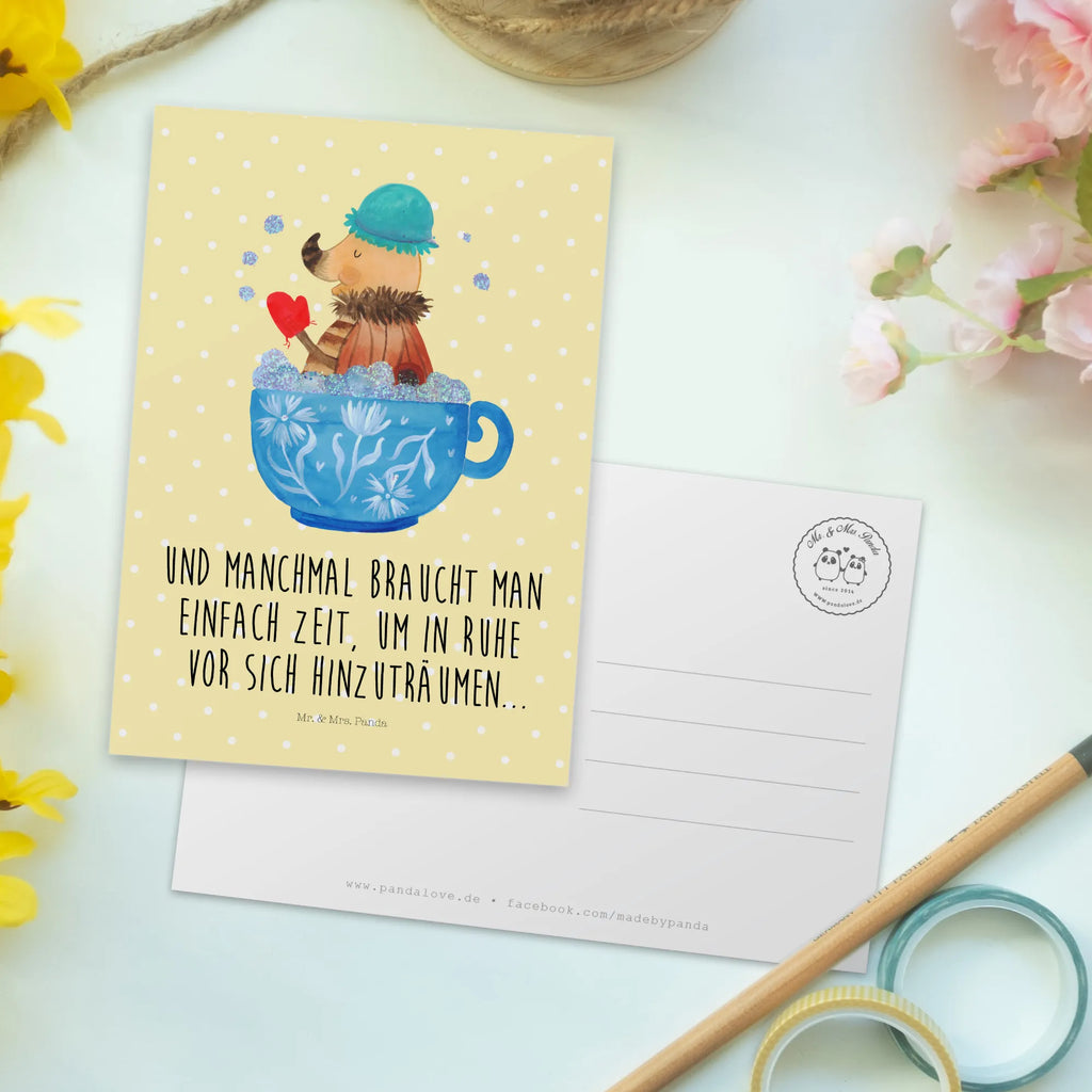 Postcard Moth foam bath Geburtstagskarte, Ansichtskarten, Einladungskarten Geburtstag, Postkarte, Dankeskarte, Einladung Geburtstag, Geschenkkarte, Einladung, Karte, Einladungskarte, Ansichtskarte, Grußkarte, Tiermotive, Gute Laune, lustige Sprüche, Tiere, verträumt, Nachtfalter, Zeitmanagement, Tasse, Träumen, Ziele, WC, Bad, Baden, Badezimmerdeko, Schaumbad, Badezimmer