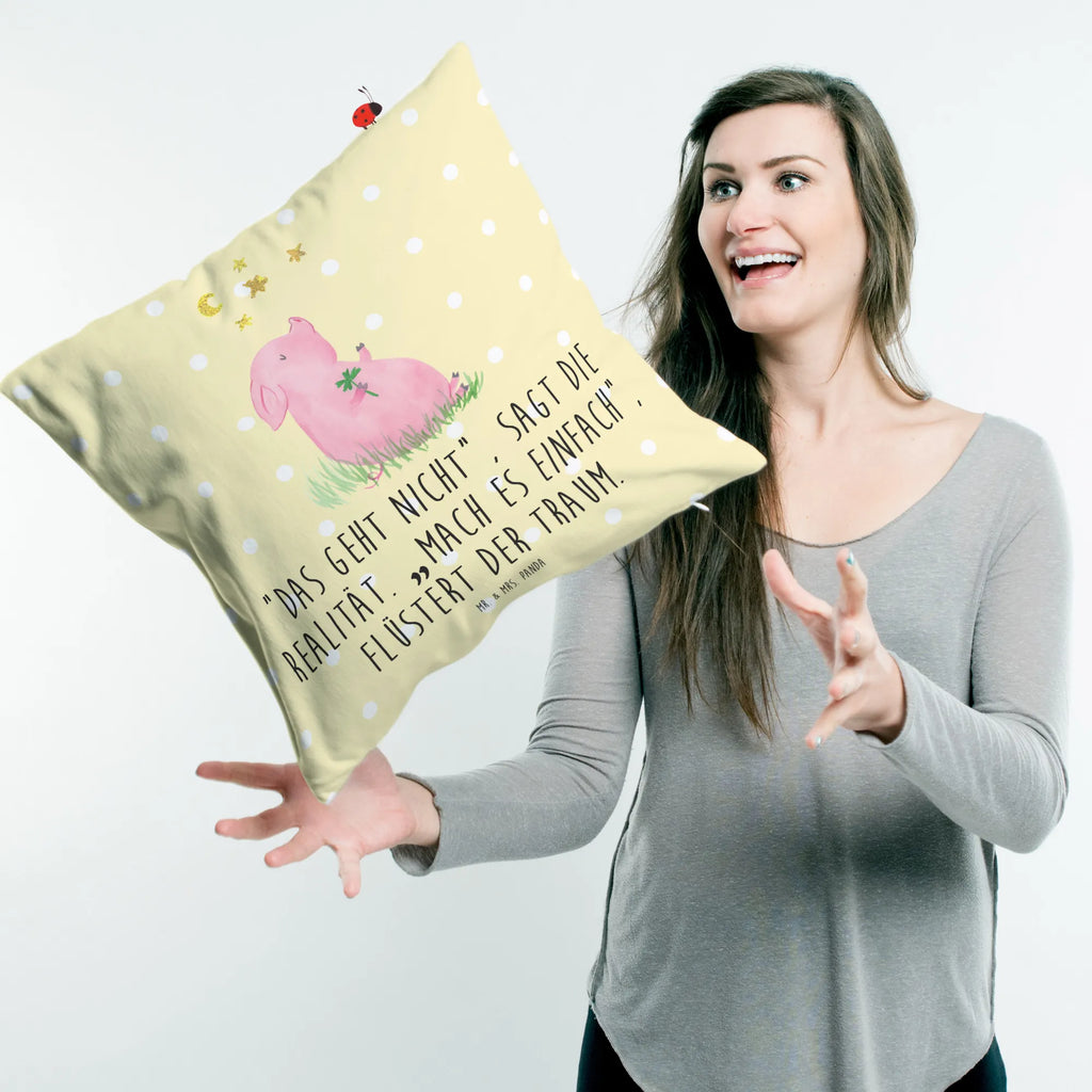 Cushion Pig Luck Kuschelkissen, Kopfkissen, Zierkissen, zierkissen 40x40, couchkissen 40x40, microfaser dekokissen, Sofakissen 40x40, couch kissen, sofa kissen, 40x40 kissen, Mikrofaser Kissen, wurfkissen, Polsterkissen, microfaser kopfkissen, kuschel kissen, Dekokissen 40x40, zier kissen, Sofakissen, Motivkissen, kissen für couch, wohnzimmer kissen, microfaser zierkissen, 40 X 40 Kissen, kissen mikrofaser, kuschelkissen 40x40, kissen für sofa, Dekokissen, Kopfkissen 40x40, Kissen 40x40, Couchkissen, deko kissen, Kissen, microfaser sofakissen, Dekokissen Sofa, kissen 40 x 40, Lustige Sprüche, Tiere, Tiermotive, Gute Laune, Sernchen, Glücksschwein. Glück, Schweinchen, Motivation, Sterne, Glücksbringer, Träume, Ziele, Schwein