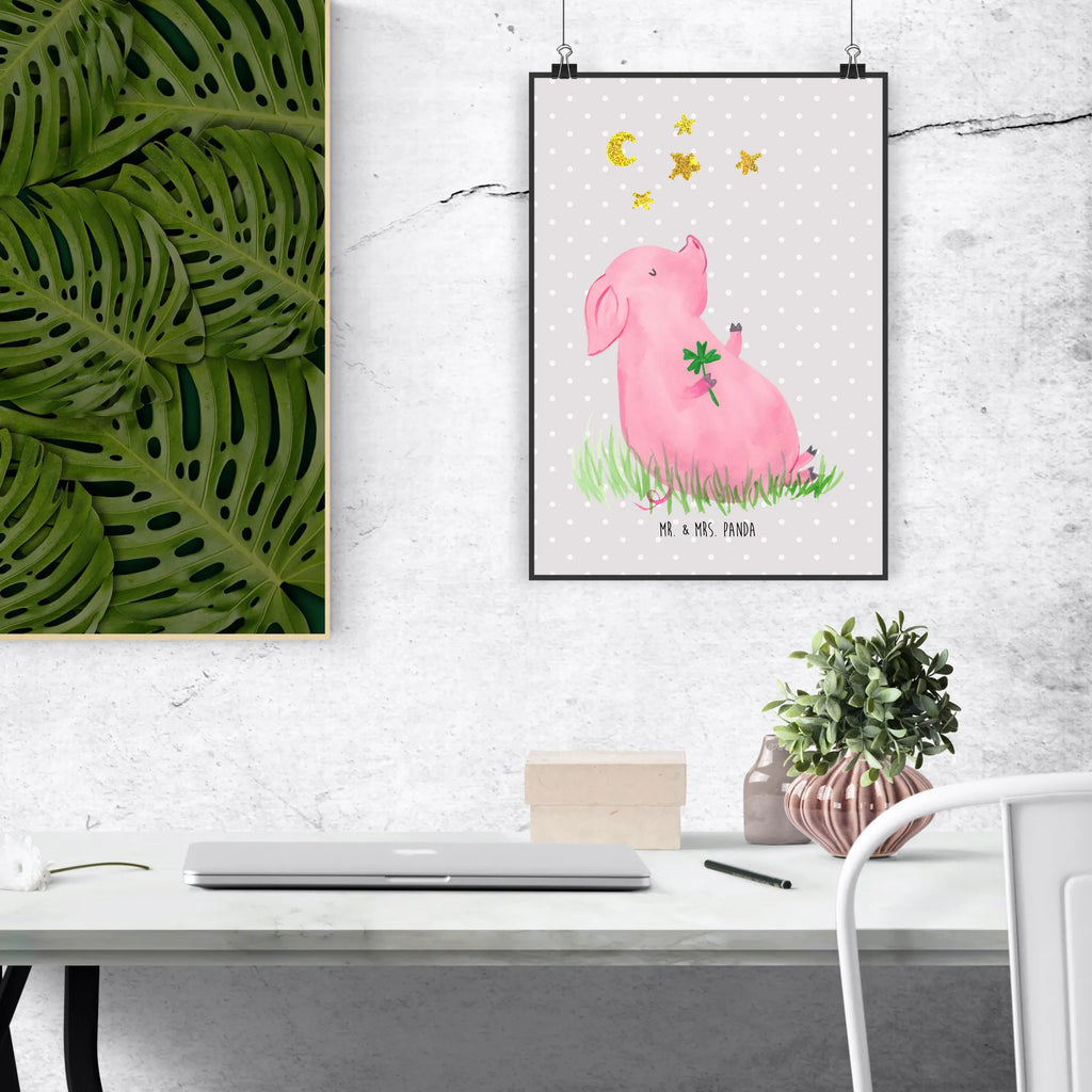 Poster Schwein Glück Deko Bild, Kunstdruck, Wandschmuck, typografie poster, Deko Poster, Bild, wanddeko, wandkunst, Designposter, Wanddeko Bild, Posterdruck, grafikposter, wanddruck, Poster, Design Poster, Mr. & Mrs. Panda Poster, Wandposter, kunstdruck poster, Plakat, drucke, kunstposter, Panda Poster, Wandbild, Wanddekoration, Lustige Sprüche, Tiermotive, Tiere, Gute Laune, Sterne, Schwein, Motivation, Glücksschwein. Glück, Glücksbringer, Schweinchen, Ziele, Sernchen, Träume