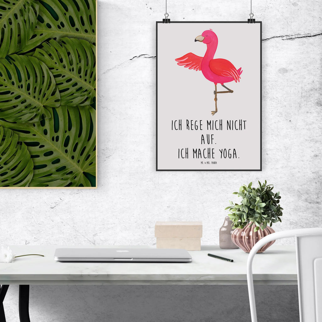 Plakat Flamingo joga wanddeko, Bild für Wand, drucke, grafikposter, Wanddekoration, Wandposter, Designposter, Wandschmuck, Mr. & Mrs. Panda Poster, Posterdruck, kunstposter, Wanddeko Bild, kunst für die wand, Deko Bild, Wandbild, wandkunst, wanddruck, Bild, kunstdruck poster, Plakat, Poster, Kunstdruck, Flamingo, Yoga, Ärger, Namaste, Achtsamkeit, Tiefenentspannung, Aufregen, Entspannung, Yoga-Übung, Vogel