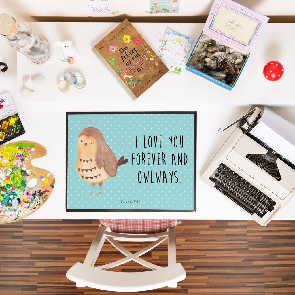 Schreibtischunterlage Eule Zufrieden pultunterlage, schreibauflagen, tischmatte, schreibtischunterlage, arbeitsunterlage, tischpads, tischauflage, schreibauflage, schreibtischunterlagen, schreibtischauflagen, arbeitsmatte, Schreibtisch Unterlagen, Schreibunterlage, Schreibtischauflage, tischmatten, tischpad, schreibmatte, Tischunterlage, Schreibtisch Matte, tischauflagen, schreibtischmatte, Eule, Eule Spruch, Spruch schön, Owl, Geschenk Hochzeitstag, Romantisch, Liebe Spruch, Eule Deko, Wortspiel Lustig