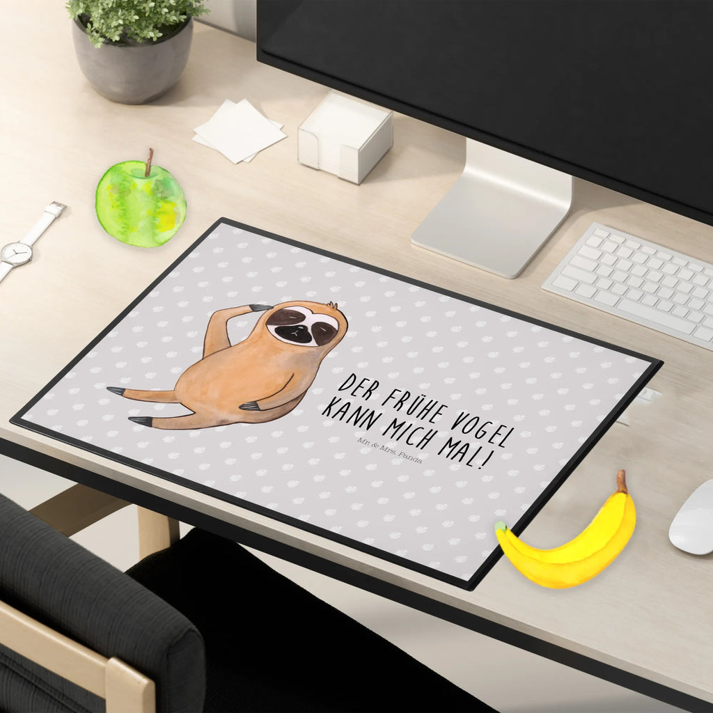 Schreibtischunterlage Faultier Vogel schreibtischauflagen, Schreibtischauflage, arbeitsmatte, Schreibtisch Unterlagen, Schreibtisch Matte, pultunterlage, tischauflage, schreibtischunterlagen, tischmatten, Schreibunterlage, schreibmatte, schreibauflage, arbeitsunterlage, tischauflagen, tischmatte, Tischunterlage, schreibtischunterlage, schreibauflagen, tischpads, schreibtischmatte, tischpad, Faultier Deko, Faultier, Faultier Geschenk, Früher Vogel, Faultiere, Spinner, faul, Frühaufsteher, Morgenmuffel, Vogel, Lieblingstier, Der Frühe Vogel, Faultierwelt