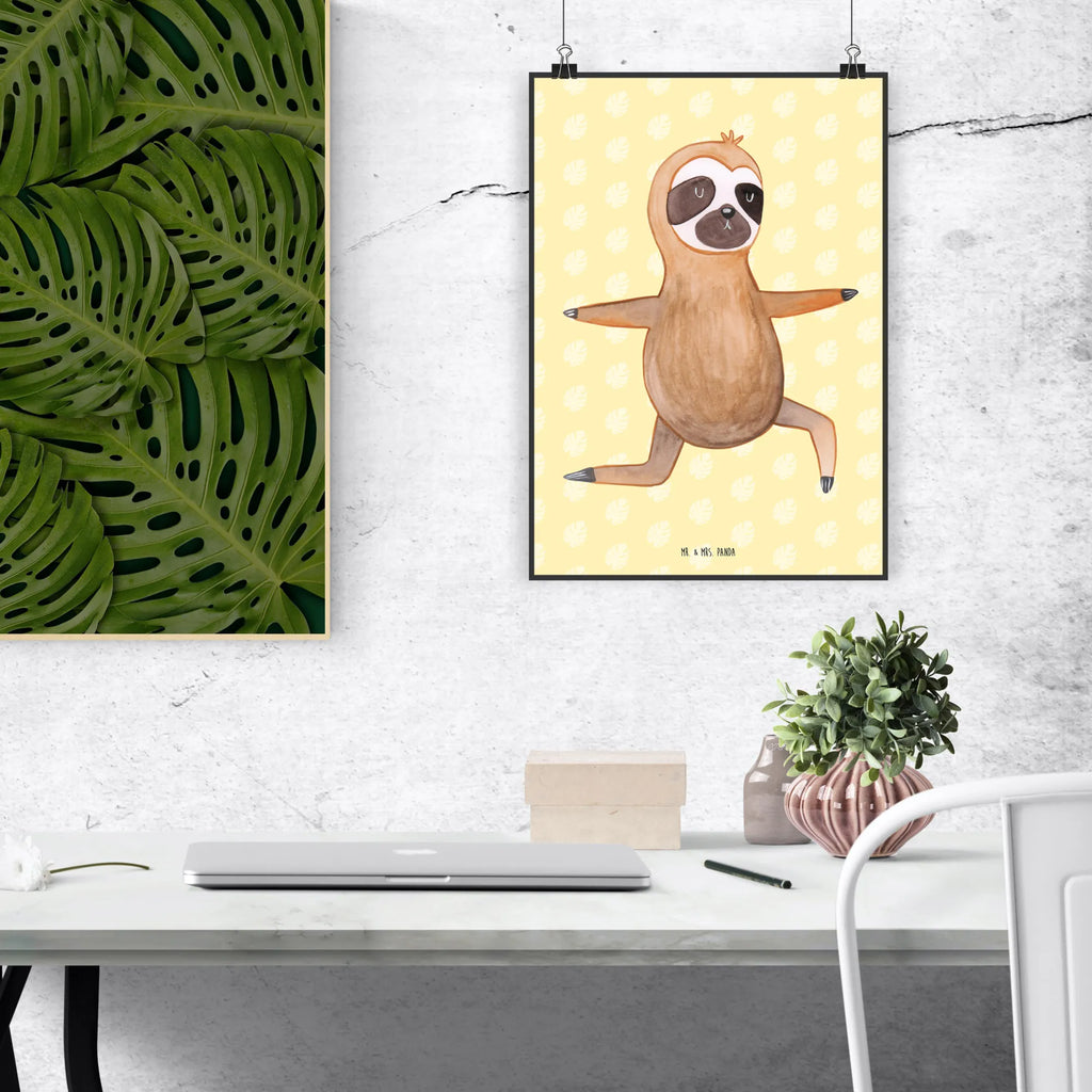 Poster sloth yoga Bild, Raumdekoration, Wandposter, Designposter, Kinderposter, Posterdruck, Wanddekoration, Wanddeko, Küchenposter, Wanddeko Bild, Poster, Kunstdruck, Mr. & Mrs. Panda Poster, Handgemaltes Poster, Faultier, Faultier Geschenk, Faultier Deko, Faultiere, Atmung, Krieger, Yoga, Yogaübungen, faul, Lieblingstier, Namaste, Gelassenheit, Entspannung, Meditation