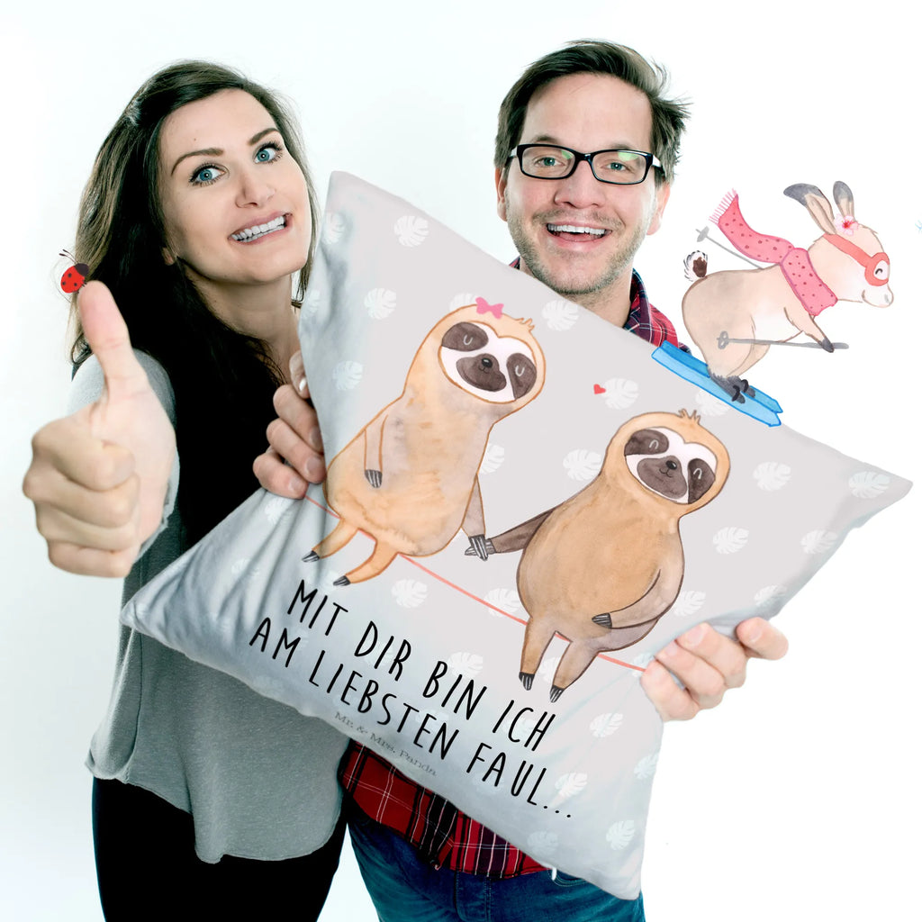 Cushion sloth pair Sofakissen, sofakissen, Dekokissen 40x40, Dekokissen Sofa, Kissenhülle 40x40, Kissenbezüge, Kissen, Kissenhülle, sitzkissen, Kissen 40x40, Couchkissen, Dekokissen, Kopfkissen 40x40, Kissen 40x40 Waschbar, Motivkissen, Kopfkissen, Sofakissen 40x40, Kissenbezug 40x40, Zierkissen, Faultier, Faultier Geschenk, Faultier Deko, Beziehung, verlobt, Lieblingstier, Pärchen, gemeinsam, faul, Liebespaar, verliebt, relaxen, Faultiere, Faultierpärchen, Liebe, Langsamkeit, Faultierliebe