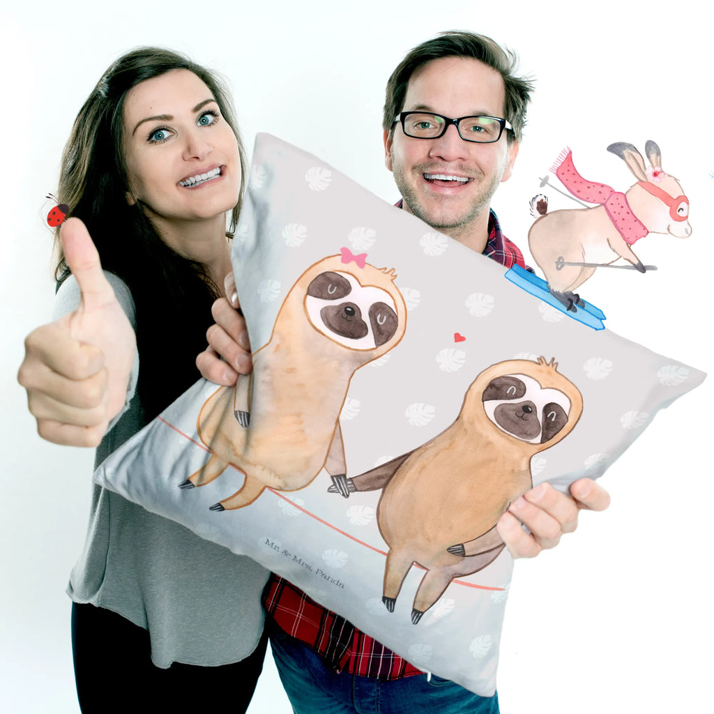 Cushion sloth pair Sofakissen, sofakissen, Dekokissen 40x40, Dekokissen Sofa, Kissenhülle 40x40, Kissenbezüge, Kissen, Kissenhülle, sitzkissen, Kissen 40x40, Couchkissen, Dekokissen, Kopfkissen 40x40, Kissen 40x40 Waschbar, Motivkissen, Kopfkissen, Sofakissen 40x40, Kissenbezug 40x40, Zierkissen, Faultier, Faultier Geschenk, Faultier Deko, Beziehung, verlobt, Lieblingstier, Pärchen, gemeinsam, faul, Liebespaar, verliebt, relaxen, Faultiere, Faultierpärchen, Liebe, Langsamkeit, Faultierliebe
