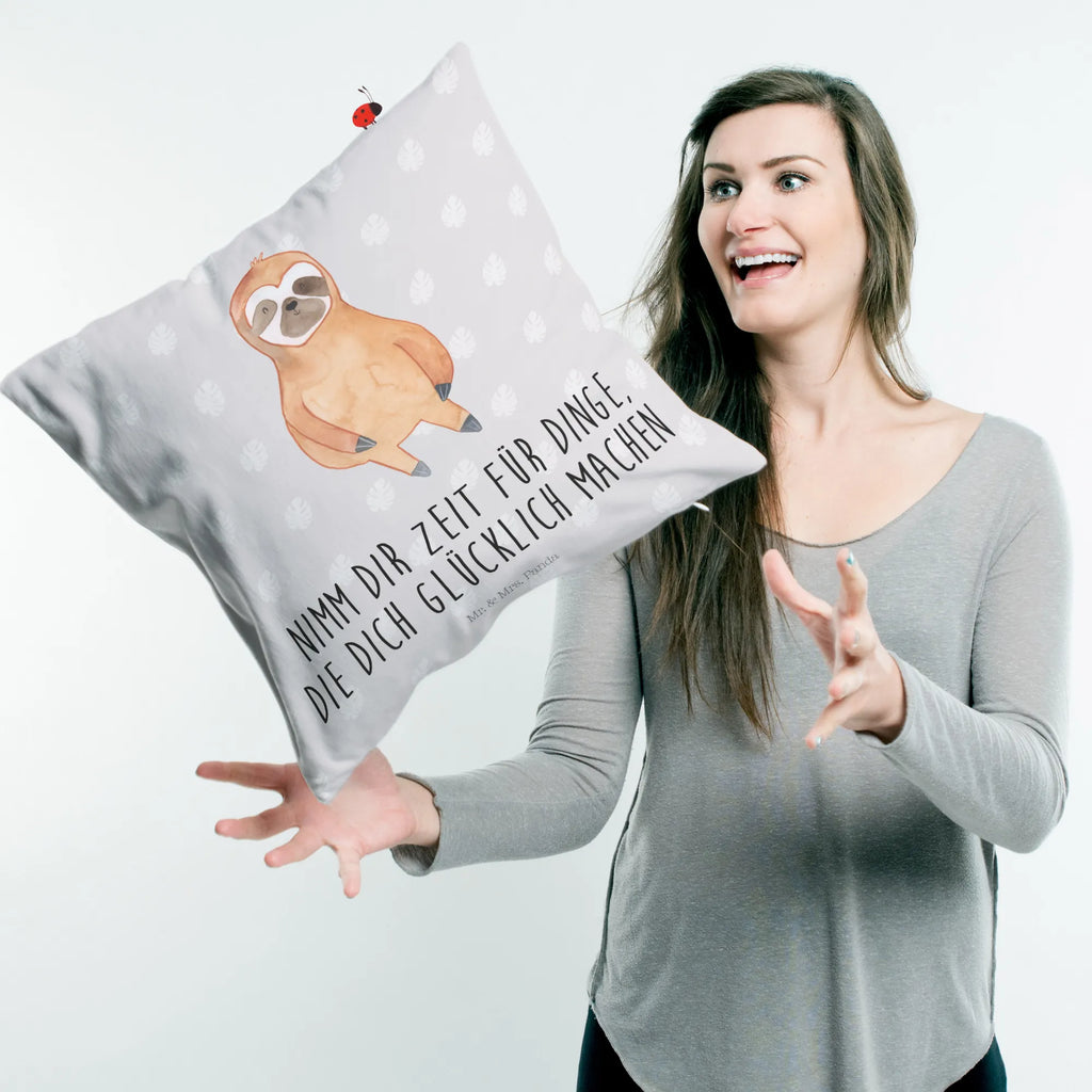 40x40 Kissen Faultier Zufrieden Kissen 40x40, Motivkissen, microfaser zierkissen, Kopfkissen 40x40, Zierkissen, Kissen, kissen 40 x 40, wurfkissen, sofa kissen, Dekokissen 40x40, microfaser sofakissen, microfaser kopfkissen, wohnzimmer kissen, Mikrofaser Kissen, kissen für couch, couch kissen, 40x40 kissen, zierkissen 40x40, kissen für sofa, Dekokissen, Kopfkissen, Kuschelkissen, 40 X 40 Kissen, couchkissen 40x40, Sofakissen, deko kissen, microfaser dekokissen, kissen mikrofaser, Couchkissen, Dekokissen Sofa, Sofakissen 40x40, kuschel kissen, zier kissen, Polsterkissen, kuschelkissen 40x40, Faultier, Faultier Geschenk, Faultier Deko, Ruhe, Faultiere, Lieblingstier, Zufrieden, Relaxen, Zufriedenheit, Pause, Happy, glücklich, Gelassenheit, faul, Frieden, Glück