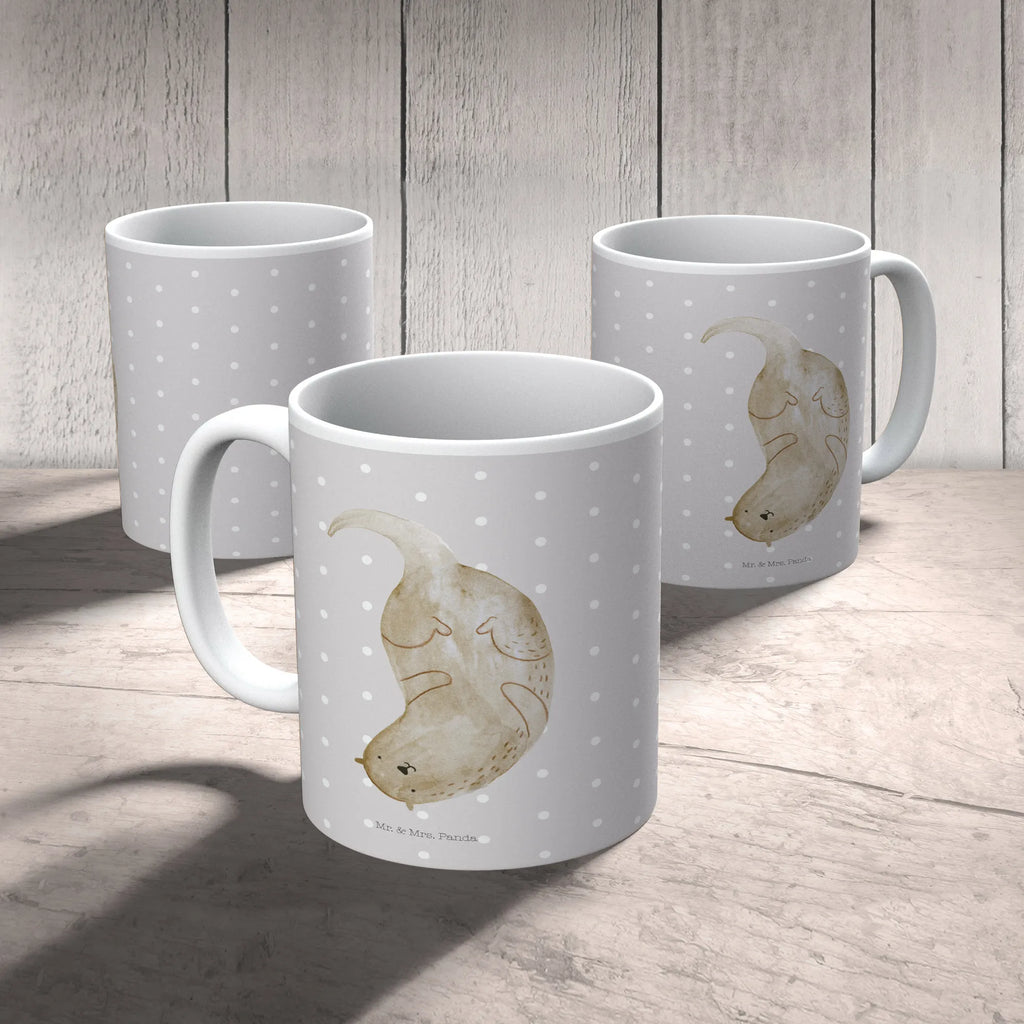 Child's mug otter upside down Kindertasse Für Baby, Trinklernbecher Aus Kunststoff, Trinklern-Tasse, Tasse Für Kinder, Kindertasse Ökologisch, Kindertasse Mit Griffen, Kindertasse Mit Cartoonmotiv, Design Kindertasse, Kindertasse Auslaufsicher, Trinklernbecher Personalisiert, Kindergeburtstag, Kindertasse Spülmaschinenfest, Kindertasse Für Vorschüler, Tasse Mit Henkel Für Kinder, Trinklernbecher Mit Deckel, Tasse Für Schulanfänger, Kinderbecher Mit Deckel, Kinder-Thermobecher, Kinderbecher Für Kleinkinder, Kindertasse BPA-Frei, Kinderbecher, Kindertasse, Kinder-Porzellantasse Mit Motiv, Kinder-Keramiktasse, Kindertasse Aus Silikon, Kinderbecher Aus Edelstahl, Nachhaltige Kindertasse, Tasse Für Kleinkinder, Kinderbecher Mit Spruch, Kinder-Porzellantasse, Kindertasse Handgemacht, Kinderbecher Unzerbrechlich, Kindertasse Mikrowellengeeignet, Kindertasse Bruchsicher, Trinklernbecher, Kindertasse Mit Tiermotiv, Kindertasse Mit Strohhalm, Kindertasse Bunt, Otter, Fischotter, Seeotter, Otter Seeotter See Otter