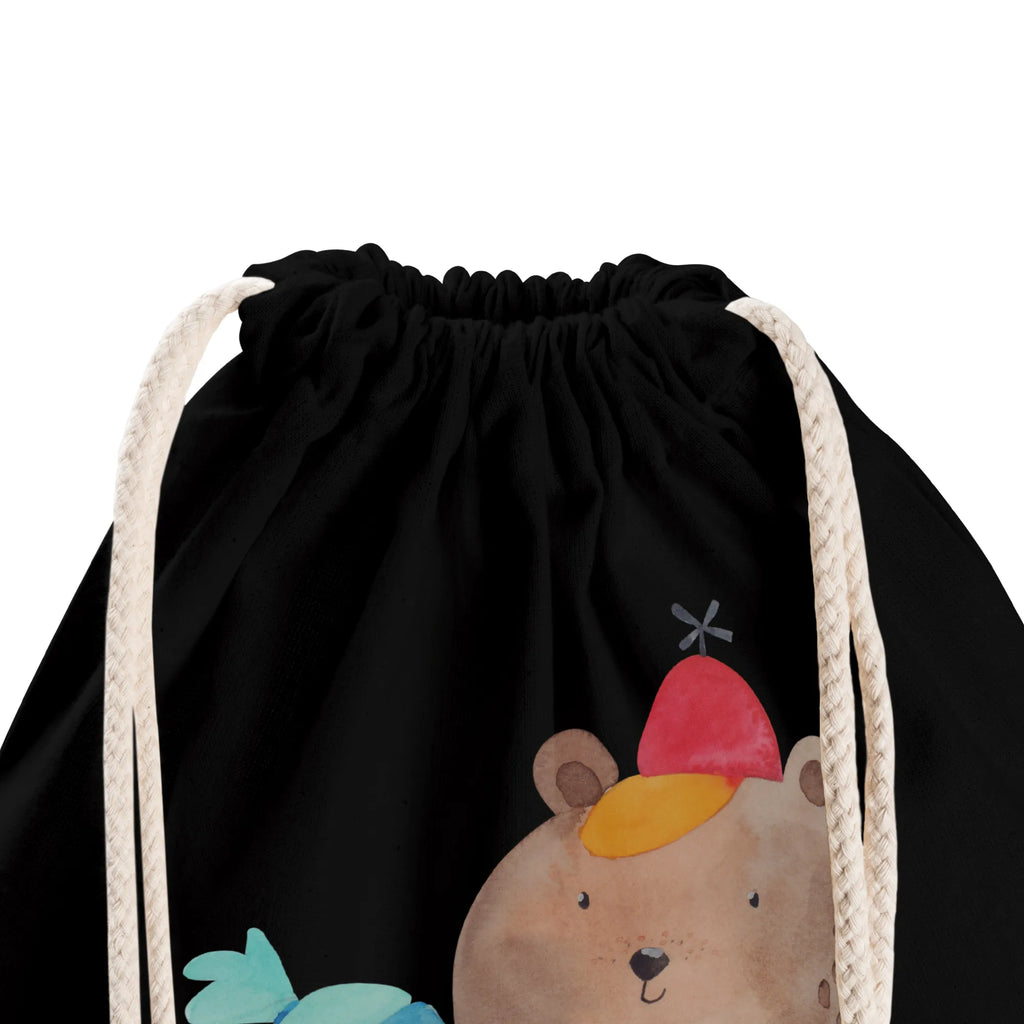 Drawstring bag bear School cone Sportbeutel, kordelzugbeutel, wander rucksack, rucksack mit kordel, Turnbeutel Mit Kordel, Sportbeutel Für Sport, gymnastiktasche, rucksack beutel, festival rucksack, Sportbeutel Training, Gymsack, Öko Sportbeutel, Sportbeutel Mit Kordelzug, sportbeutel baumwolle, freizeit rucksack, Sportbeutel Schule, Sportbeutel Fitness, festival tasche, Stoffbeutel, rucksack stoff, stoff rucksack, Sportrucksack, Gymbag, beutel mit kordelzug, Baumwollbeutel, Sportbeutel Aus Baumwolle, kordelrucksack, festivalbeutel, Turnbeutel, Baumwolltasche, Turnbeutel Schule, Alltagstasche, gym tasche, turnbeutel baumwolle, baumwolle beutel, beutelrucksack, gym rucksack, Sportbeutel Für Freizeit, zuziehbeutel, Stofftasche, Sportbeutel Kita, baumwoll rucksack, Sportbeutel Kindergarten, Sportbeutel Outdoor, wanderbeutel, Festival Beutel, gym beutel, zugbeutel, Teddy, Teddybär, Bär, Schulbeginn, Schulanfang, Grundschule, Einschulung Geschenk, Bär Motiv, Erster Schultag Geschenk, Schultüte, Schule Geschenk