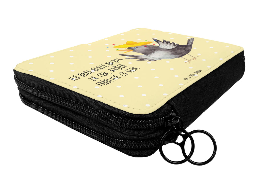 Federmappe Rabe Sombrero Einschulung, Stifterolle, Geschenk, Büro Stifte Etui, Grundschule, Federmappe, Schüler, Kinder Federmappe, Federmäppchen, Federmäppchen bedruckt, Schule, Kind, Stifte Etui, Federmappe Einschulung, Bestückte Federmappe, Schülerin, Motiv, Stiftetasche, Tiermotive, Gute Laune, lustige Sprüche, Tiere, Spruch positiv, Elster, Glück Spruch, Vögel, Vogel, Motivation, froh, fröhlich sein, glücklich sein, Rabe