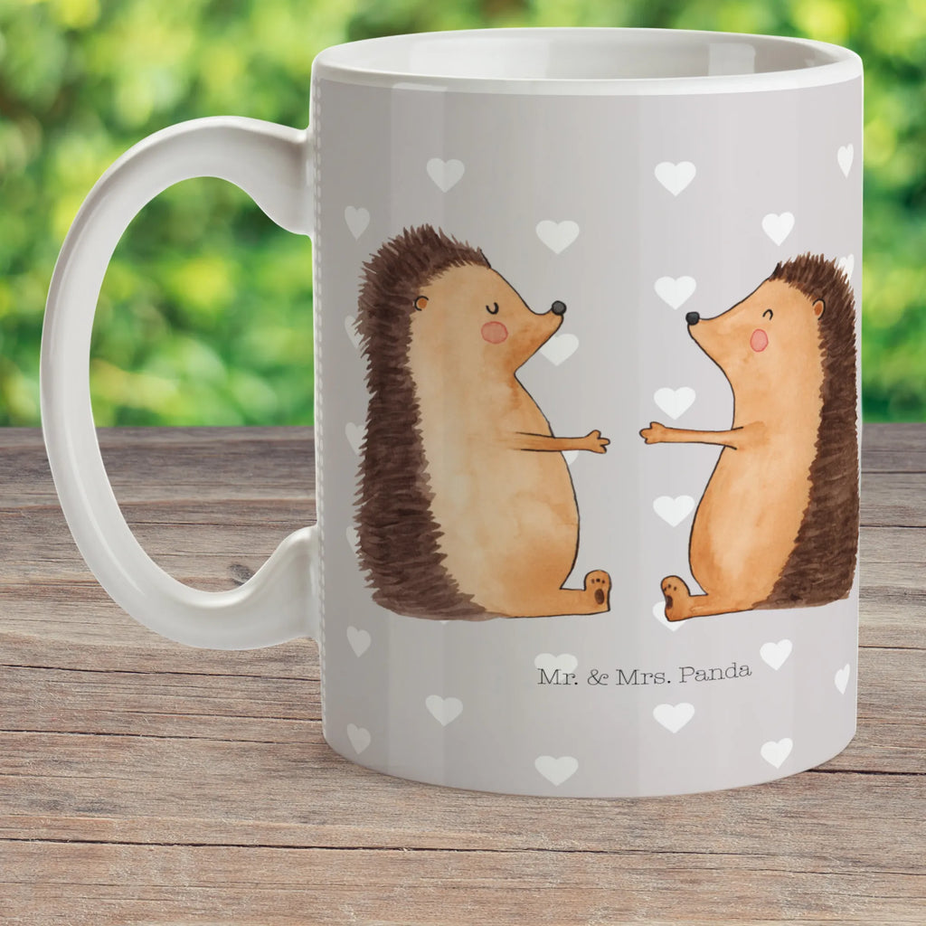 Kindertasse Igel Liebe Kindertasse, Kinder-Keramiktasse, Tasse Für Kinder, Trinklern-Tasse, Design Kindertasse, Kindertasse Mit Griffen, Kindertasse Mit Tiermotiv, Kinder-Porzellantasse, Tasse Für Kleinkinder, Kindertasse Bruchsicher, Kinderbecher Für Kleinkinder, Kindertasse Für Baby, Kindertasse Handgemacht, Kinder-Porzellantasse Mit Motiv, Nachhaltige Kindertasse, Kindertasse Spülmaschinenfest, Kindertasse Bunt, Tasse Für Schulanfänger, Trinklernbecher Aus Kunststoff, Kindertasse Mit Strohhalm, Trinklernbecher Personalisiert, Kindertasse Für Vorschüler, Kinderbecher Unzerbrechlich, Kinderbecher Mit Deckel, Trinklernbecher Mit Deckel, Kinderbecher Aus Edelstahl, Kindertasse Auslaufsicher, Tasse Mit Henkel Für Kinder, Kinderbecher Mit Spruch, Kindertasse BPA-Frei, Kindertasse Ökologisch, Kinderbecher, Kinder-Thermobecher, Trinklernbecher, Kindertasse Mikrowellengeeignet, Kindertasse Mit Cartoonmotiv, Kindertasse Aus Silikon, Liebe, Partner, Freund, Freundin, Ehemann, Ehefrau, Heiraten, Verlobung, Heiratsantrag, Liebesgeschenk, Jahrestag, Hocheitstag, Verheiratet, Liebesbeweis, Geschenk, Igel, Hochzeit, Hochzeitstag, Verliebt, Verlobt