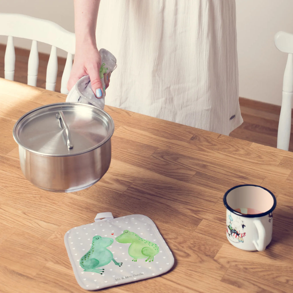 2er Set Topflappen  Frosch Liebe Topflappenset, Topflappen 2er Set, topfhalter, 2er Set Topflappen, Topflappen, Topfuntersetzer, Topflappen Set, Topfhandschuhe, Freund, Liebe, Liebesgeschenk, Jahrestag, Verlobung, Partner, Ehemann, Ehefrau, Heiraten, Heiratsantrag, Hocheitstag, Freundin, Fröschchen, Frösche, Verliebt, Froschkönig, Geschenk Freundin, Frosch, Verheiratet, Geschenk Hochzeit, Verlobt, Hochzeitstag, Geschenk Freund, Liebesbeweis