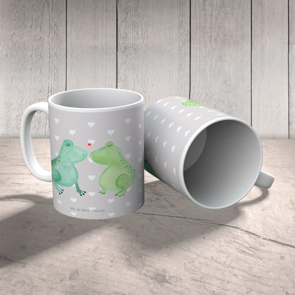 Kindertasse Frosch Liebe Kindertasse Für Baby, Kindertasse Mit Griffen, Kindertasse Mit Cartoonmotiv, Kindertasse Auslaufsicher, Kindertasse Handgemacht, Kinder-Porzellantasse, Tasse Für Kinder, Kindertasse Spülmaschinenfest, Kindergeburtstag, Kindertasse Mit Strohhalm, Kindertasse Mit Tiermotiv, Kindertasse Aus Silikon, Kinderbecher Mit Deckel, Kinderbecher Für Kleinkinder, Kinder-Porzellantasse Mit Motiv, Kinder-Thermobecher, Kindertasse Bruchsicher, Kindertasse BPA-Frei, Nachhaltige Kindertasse, Trinklernbecher Personalisiert, Trinklernbecher, Kinderbecher Unzerbrechlich, Tasse Für Kleinkinder, Trinklernbecher Mit Deckel, Tasse Für Schulanfänger, Kinderbecher Aus Edelstahl, Design Kindertasse, Trinklern-Tasse, Kindertasse Ökologisch, Kindertasse, Trinklernbecher Aus Kunststoff, Kinderbecher, Tasse Mit Henkel Für Kinder, Kinderbecher Mit Spruch, Kinder-Keramiktasse, Kindertasse Mikrowellengeeignet, Kindertasse Für Vorschüler, Kindertasse Bunt, Freund, Liebe, Liebesgeschenk, Jahrestag, Verlobung, Partner, Ehemann, Ehefrau, Heiraten, Heiratsantrag, Hocheitstag, Freundin, Verheiratet, Fröschchen, Verlobt, Verliebt, Geschenk Hochzeit, Frosch, Liebesbeweis, Froschkönig, Geschenk Freundin, Geschenk Freund, Hochzeitstag, Frösche