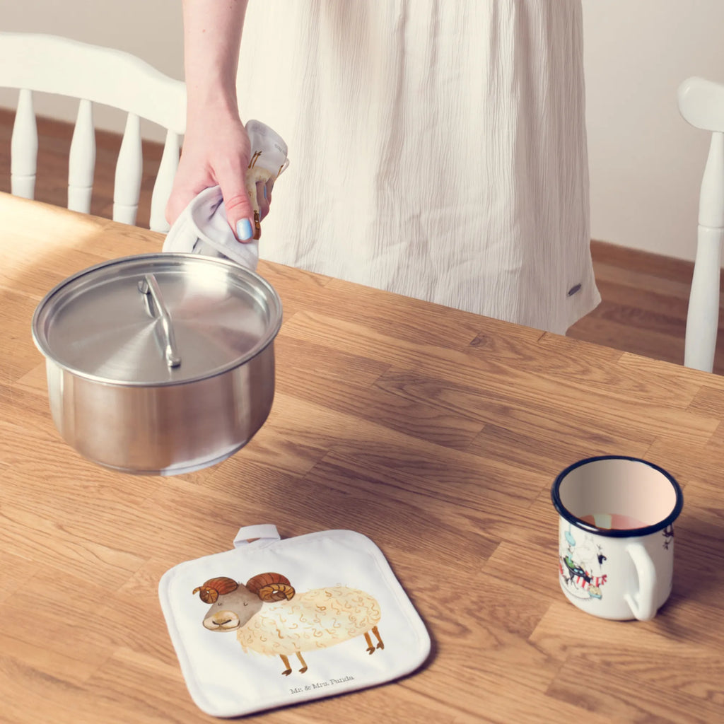 2er Set Topflappen  Sternzeichen Widder Topflappen, Topflappen Set, Schöne Topflappen, Ofenhandschuhe, Topflappen lustig, Ofenhandschuh, Topfhandschuh, Topflappen mit Spruch, Topflappenset, Topfuntersetzer, Topfhandschuhe, Topflappen 2er Set, Tierkreiszeichen, Sternzeichen, Horoskop, Astrologie, Aszendent, Widder Sternzeichen, Geburtstag April, Geschenk März, Geschenk April, Widder Geschenk, Schafbock, Geburtstag März, Bock