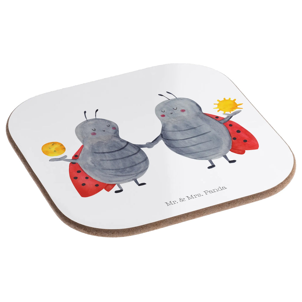 Podkładka znak zodiaku Bliźniak weinuntersetzer, Untersetzer Tasse, weinflaschenuntersetzer, Flaschenuntersetzer, bieruntersetzer, Kaffeeuntersetzer, Tassen Untersetzer, Design Untersetzer, Quadratischer Untersetzer, Tischuntersetzer, Untersetzer Glas, Untersetzer Quadratisch, hartfaseruntersetzer, Untersetzer Kaffee, Untersetzer, garten untersetzer, Getränkeuntersetzer, unterleger, gläseruntersetzer, Tassenuntersetzer, party untersetzer, Teeuntersetzer, Untersetzer Gläser, Becheruntersetzer, esstisch untersetzer, Coaster, schutzuntersetzer, grill untersetzer, Tischschoner, Untersetzer Tee, Glasuntersetzer, deko untersetzer, Holzuntersetzer, eckiger untersetzer, Baruntersetzer, Untersetzer für Gläser, hartfaser untersetzer, bar untersetzer, weinglasuntersetzer, Horoskop, Astrologie, Aszendent, Sternzeichen, Tierkreiszeichen, Zwilling Sternzeichen, Geburtstag Mai, Zwillingsschwester, Geschenk Mai, Geschenk Juni, Zwilling Geschenk, Marienkäfer, Glückskäfer, Zwillinge, Zwillingsbruder