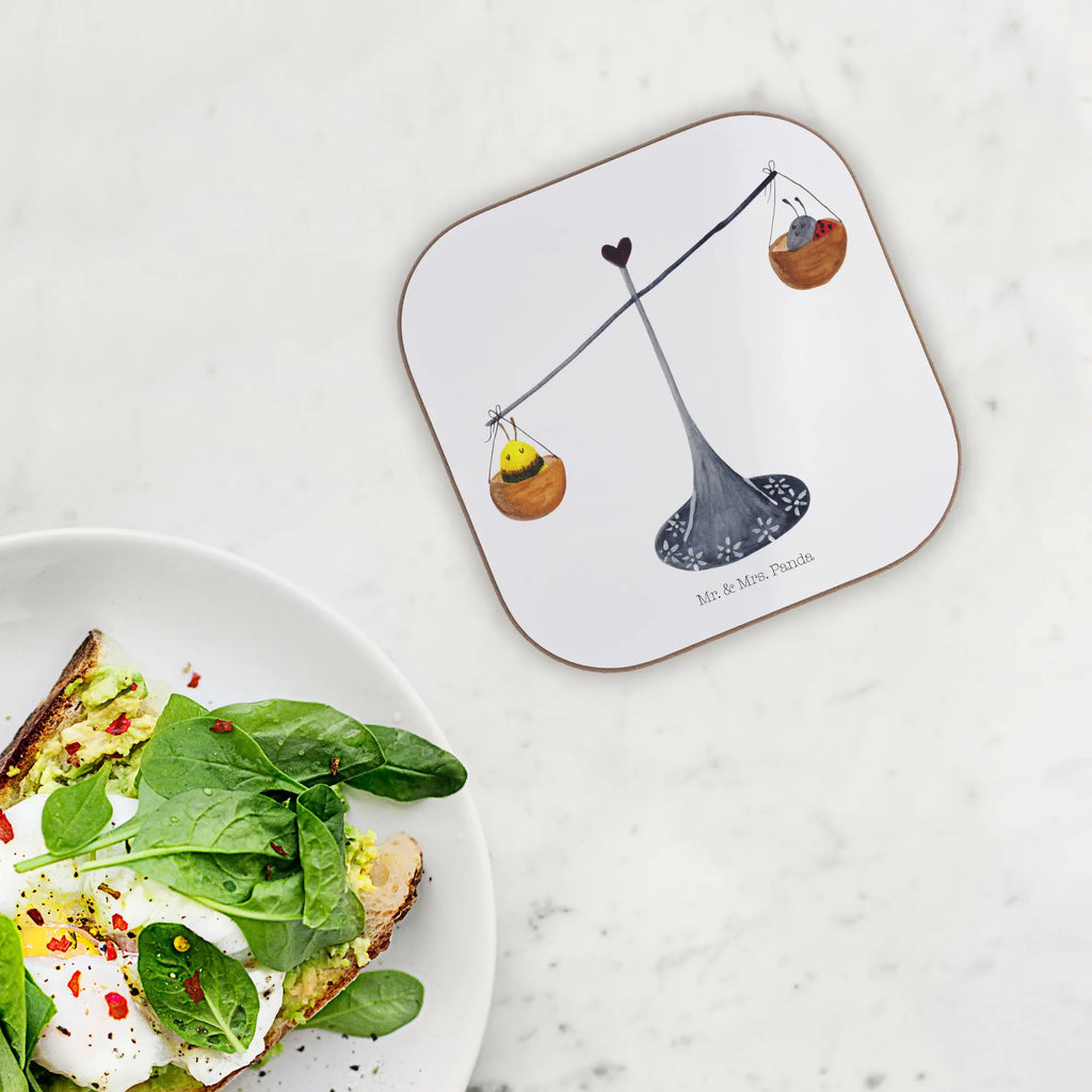 Square coaster Star sign Scale Design Untersetzer, Tischschoner, Tassenuntersetzer, Quadratischer Untersetzer, Glasuntersetzer, garten untersetzer, Untersetzer Kaffee, esstisch untersetzer, Untersetzer Gläser, Untersetzer Tee, hartfaseruntersetzer, weinflaschenuntersetzer, deko untersetzer, Untersetzer für Gläser, Untersetzer Quadratisch, Baruntersetzer, bieruntersetzer, bar untersetzer, Tischuntersetzer, gläseruntersetzer, schutzuntersetzer, Tassen Untersetzer, Kaffeeuntersetzer, Untersetzer Tasse, Untersetzer Glas, Flaschenuntersetzer, party untersetzer, Untersetzer, unterleger, Getränkeuntersetzer, Holzuntersetzer, grill untersetzer, eckiger untersetzer, Becheruntersetzer, hartfaser untersetzer, Teeuntersetzer, Coaster, weinglasuntersetzer, weinuntersetzer, Horoskop, Astrologie, Aszendent, Sternzeichen, Tierkreiszeichen, Geburtstag Oktober, Biene, Hummel, Geschenk September, Waage, Waage Geschenk, Geburtstag September, Geschenk Oktober, Gleichgewicht, Waage Sternzeichen, Marienkäfer