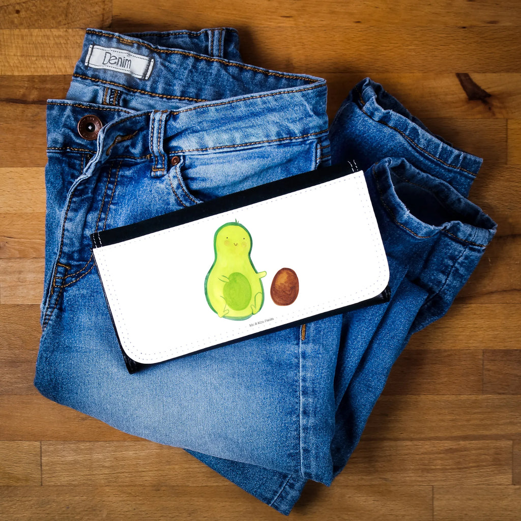 Damen Portemonnaie Avocado Kern rollt Portemonnaie Mit Reißverschluss Damen, Damengeldbörse, Geldbörse Aus Stoff Damen, Reißverschluss Portemonnaie Damen, Geldbörse Mit Clipverschluss Damen, Etui Geldbörse Damen, Damengeldbeutel, Geldbörse Mit Zipper Damen, Geldbörse Mit Handgelenksschlaufe Damen, Brieftasche Damen, Münzbörse Damen, RFID Portemonnaie Damen, XXL Portemonnaie Damen, Geldbörse Mit Druckverschluss Damen, Frauen Geldbörse, Portemonnaie Mit Münzfach Damen, Geldbörse Aus Kunstleder Damen, Slim Portemonnaie Damen, Damen Portemonnaie, Münzgeldbörse Damen, Mini Geldbörse Damen, Designer Portemonnaie Damen, Hochwertiges Portemonnaie Damen, Damen Geldtasche, Veganes Portemonnaie Damen, Portmonee Damen, Frauen Brieftasche, Portemonnaie Mit Kartenfächern Damen, Geldbörse Mit Fach Damen, Geldbörse Aus Leder Damen, Leder Portemonnaie Damen, Kartenetui Damen, Portmonnaie Damen, Portemonnaie für Damen, Clutch Portemonnaie Damen, Kartenhalter Damen, Damen Geldbörse, Damen Geldbeutel, Vegan, Veggie, Avocado, Gesund, Avocados, Geburtstag, Zur Geburt, Schwanger, Schwangerschaft, Erstes Kind, Baby, Love, Geburt, Große Liebe, Säugling, Liebe, Kind, Babyparty