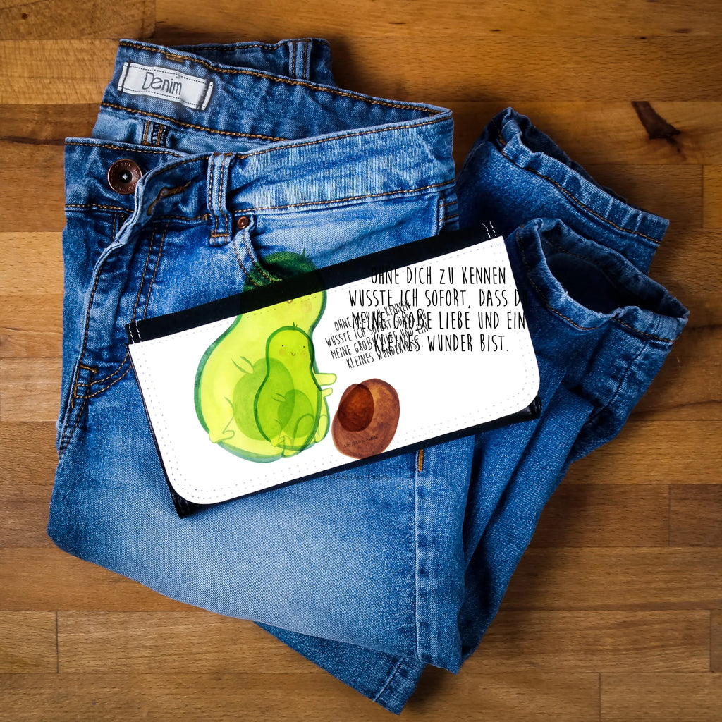 Damen Portemonnaie Avocado Kern rollt Portemonnaie Mit Reißverschluss Damen, Damengeldbörse, Geldbörse Aus Stoff Damen, Reißverschluss Portemonnaie Damen, Geldbörse Mit Clipverschluss Damen, Etui Geldbörse Damen, Damengeldbeutel, Geldbörse Mit Zipper Damen, Geldbörse Mit Handgelenksschlaufe Damen, Brieftasche Damen, Münzbörse Damen, RFID Portemonnaie Damen, XXL Portemonnaie Damen, Geldbörse Mit Druckverschluss Damen, Frauen Geldbörse, Portemonnaie Mit Münzfach Damen, Geldbörse Aus Kunstleder Damen, Slim Portemonnaie Damen, Damen Portemonnaie, Münzgeldbörse Damen, Mini Geldbörse Damen, Designer Portemonnaie Damen, Hochwertiges Portemonnaie Damen, Damen Geldtasche, Veganes Portemonnaie Damen, Portmonee Damen, Frauen Brieftasche, Portemonnaie Mit Kartenfächern Damen, Geldbörse Mit Fach Damen, Geldbörse Aus Leder Damen, Leder Portemonnaie Damen, Kartenetui Damen, Portmonnaie Damen, Portemonnaie für Damen, Clutch Portemonnaie Damen, Kartenhalter Damen, Damen Geldbörse, Damen Geldbeutel, Vegan, Veggie, Avocado, Gesund, Avocados, Geburtstag, Zur Geburt, Schwanger, Schwangerschaft, Erstes Kind, Baby, Love, Geburt, Große Liebe, Säugling, Liebe, Kind, Babyparty