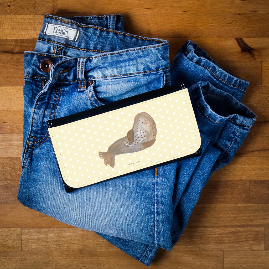 Damen Portemonnaie Robbe Lachen Portmonee Damen, Designer Portemonnaie Damen, Clutch Portemonnaie Damen, Damen Portemonnaie, Geldbörse Aus Stoff Damen, Damen Geldbeutel, Damen Geldbörse, Portmonnaie Damen, Slim Portemonnaie Damen, Geldbörse Mit Handgelenksschlaufe Damen, Münzbörse Damen, Geldbörse Mit Zipper Damen, Hochwertiges Portemonnaie Damen, Frauen Geldbörse, Geldbörse Aus Leder Damen, Geldbörse Mit Druckverschluss Damen, Kartenhalter Damen, Kartenetui Damen, Reißverschluss Portemonnaie Damen, Geldbörse Mit Clipverschluss Damen, Portemonnaie Mit Münzfach Damen, Leder Portemonnaie Damen, RFID Portemonnaie Damen, Münzgeldbörse Damen, Geldbörse Aus Kunstleder Damen, Geldbörse Mit Fach Damen, Damengeldbeutel, Frauen Brieftasche, Damen Geldtasche, Brieftasche Damen, Portemonnaie für Damen, Damengeldbörse, Etui Geldbörse Damen, Mini Geldbörse Damen, Portemonnaie Mit Kartenfächern Damen, Portemonnaie Mit Reißverschluss Damen, XXL Portemonnaie Damen, Veganes Portemonnaie Damen, Tiermotive, Gute Laune, Lustige Sprüche, Tiere, Strand, Meerestier, Nordsee, Robben, Ostsee, Seehund, Robbe