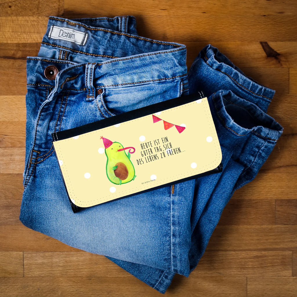 Damen Portemonnaie Avocado Party Portemonnaie für Damen, Damen Geldbörse, Portemonnaie Mit Reißverschluss Damen, Geldbörse Mit Fach Damen, Designer Portemonnaie Damen, Clutch Portemonnaie Damen, Reißverschluss Portemonnaie Damen, Portemonnaie Mit Kartenfächern Damen, Frauen Geldbörse, XXL Portemonnaie Damen, Kartenhalter Damen, Damengeldbörse, Geldbörse Mit Clipverschluss Damen, Portmonee Damen, RFID Portemonnaie Damen, Frauen Brieftasche, Damen Portemonnaie, Hochwertiges Portemonnaie Damen, Brieftasche Damen, Geldbörse Mit Handgelenksschlaufe Damen, Münzbörse Damen, Damen Geldtasche, Damengeldbeutel, Damen Geldbeutel, Geldbörse Aus Kunstleder Damen, Slim Portemonnaie Damen, Geldbörse Aus Leder Damen, Kartenetui Damen, Münzgeldbörse Damen, Etui Geldbörse Damen, Portemonnaie Mit Münzfach Damen, Mini Geldbörse Damen, Portmonnaie Damen, Leder Portemonnaie Damen, Geldbörse Aus Stoff Damen, Veganes Portemonnaie Damen, Geldbörse Mit Zipper Damen, Geldbörse Mit Druckverschluss Damen, Vegan, Veggie, Avocado, Gesund, Happy Birthday, Prüfung, Geburtstag, Bestanden, Abifeier, Lieblingstag, Klassenfeier, Jubiläum, Geburtstagsfeier, Abschluss, Schulabschluss, Avocados, Abi, Jahrestag, Firmenfeier, Party, Feier, Feierei