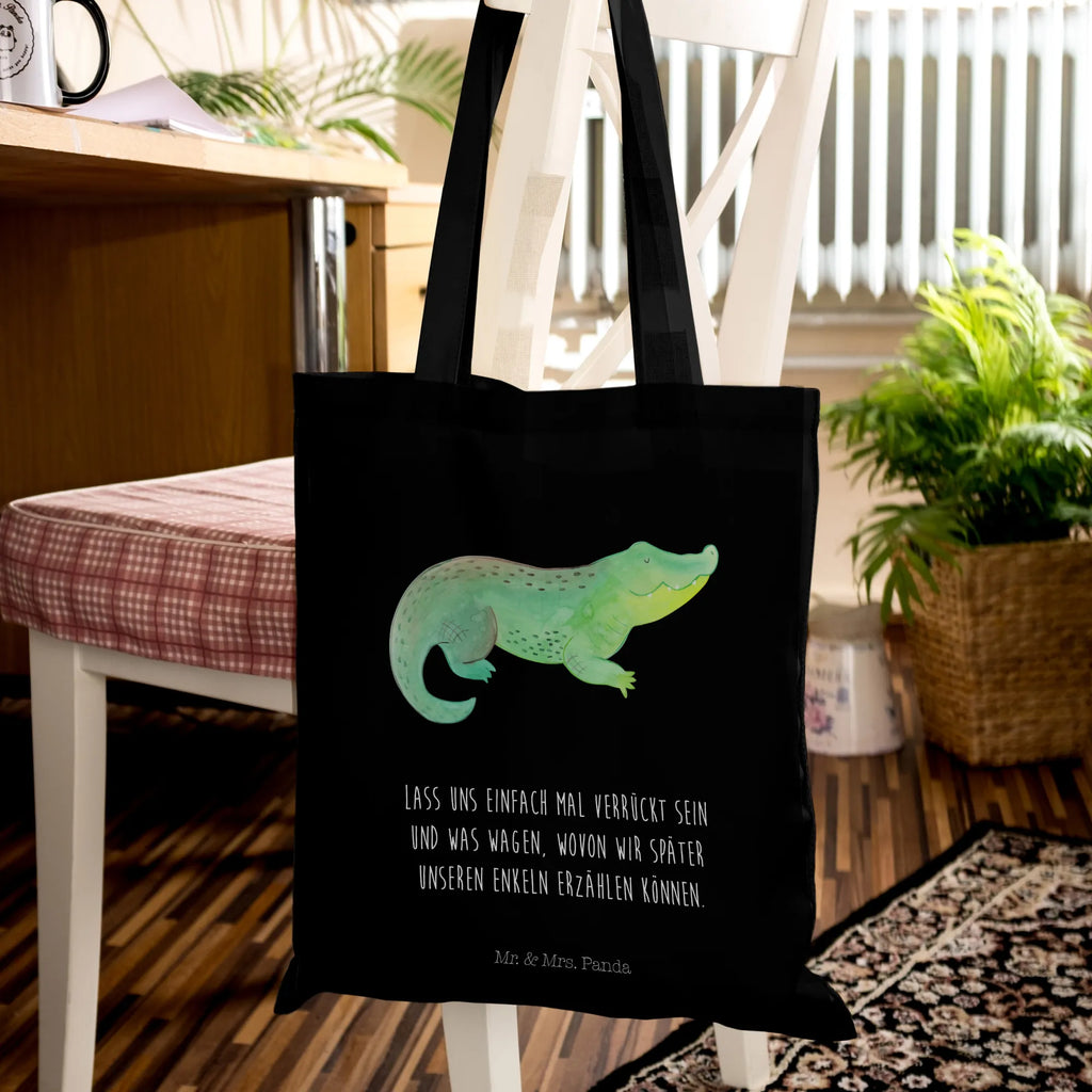 Tragetasche Krokodil Einkaufstüte, henkeltasche baumwolle, Stoff-Tragetasche, canvas tasche, Jutetasche, einkaufstasche baumwolle, campus tasche, Shopping Tasche, Uni Tasche, Schultertasche, Laptoptasche, Stoffbeutel, Umhängetasche, Tüte, totebag, beutel baumwolle, Baumwollbeutel, tragbeutel, Tragetasche, Tasche, Beutel, Baumwoll-Shopper, einkaufsshopper, textiltasche, Schultasche, Freizeittasche, schulterbeutel, stoff shopper, umhängetasche baumwolle, stofftasche baumwolle, Baumwoll-Tragetasche, Tote Bag, umhängebeutel, Unitasche, tasche baumwolle, baumwoll shopper, Büchertasche, Einkaufsbeutel, Henkeltasche, Einkaufstasche, Alltagstasche, festivaltasche, studententasche, schultertasche baumwolle, Stofftasche, Jutebeutel, textilbeutel, tragetasche baumwolle, Shopper, universaltasche, Baumwolltasche, Schulbeutel, freizeitbeutel, Strandtasche, dokumententasche, festival tasche, Meer, Urlaub, Meerestiere, Abenteuerlust, Krokodil, Lieblingsmensch, Reiselust, Spontan sein, Beste Freundin, Krokodile, Verrückt sein, Freundin