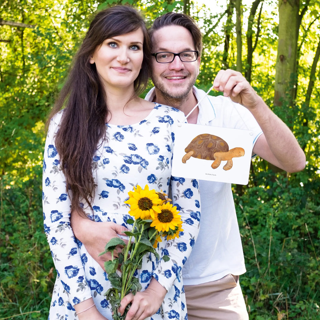 Deko Schild Schildkröte Marschieren Wandschild, dekotafel, holzbild, Türschild, Holztafel, Badschild, wandtafel, wandhänger, Türschild Familie, sprüche schild, dekoration schild, Dekoschild, Holzschild, Deko Wandtafel, Spruchschild, Motivschild, dekoschilder, Deko Schild, Schild mit Spruch, hängeschild, Küchenschild, Schild, Meerestiere, Urlaub, Meer, Schildkröten, Abenteuer, Neustart, Get Lost, Inspiration, Motivation, Schildkröte, Lieblingsmensch, Reiselust