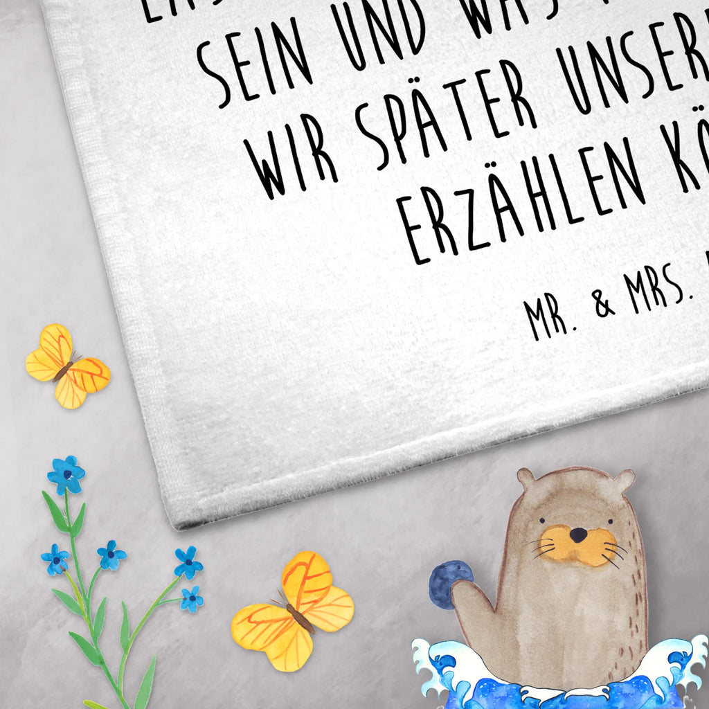 Gästehandtuch Krokodil Hochwertiges Handtuch 50x100, Klassisches Handtuch 50x100, Handtuch Aus Baumwolle 50x100, Handtuch Größe 50x100, Handtuch 50x100, Weiches Handtuch 50x100, Handtuch Für Sport 50x100, Handtuch Für Badezimmer 50x100, Handtuch Mit Muster 50x100, Weißes Handtuch 50x100, Handtuch Für Küche 50x100, Modernes Handtuch 50x100, Mikrofaser Handtuch 50x100, Handtuch Für Reise 50x100, Handtuch Mit Bordüre 50x100, Handtuch Geschenk 50x100, Handtuch Für Gäste-WC 50x100, Baumwollhandtuch 50x100, Waschbares Handtuch 50x100, Handtuch Aus Bio Baumwolle, Unifarbenes Handtuch 50x100, Graues Handtuch 50x100, Handtuch Set 50x100, Buntes Handtuch 50x100, Mittelgroßes Handtuch, Nachhaltiges Handtuch 50x100, Handtuch Für Alltag 50x100, Saugfähiges Handtuch 50x100, Umweltfreundliches Handtuch 50x100, Pflegeleichtes Handtuch 50x100, Meerestiere, Meer, Urlaub, Freundin, Krokodile, Reiselust, Krokodil, Lieblingsmensch, verrückt sein, spontan sein, beste Freundin, Abenteuerlust