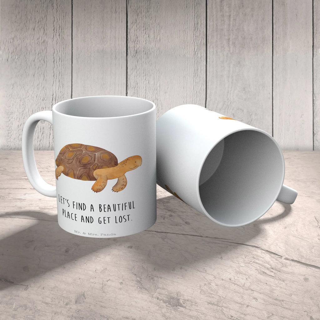 Tasse Schildkröte marschiert Porzellantasse, Tasse mit Zitaten, Teetasse, Tasse mit Motiven, Tasse, Bürotasse, Kaffeetasse, Keramiktasse, Geschenktasse, Meerestiere, Meer, Urlaub, Reiselust, Motivation, get lost, Lieblingsmensch, Schildkröte, Inspiration, Schildkröten, Abenteuer, Neustart
