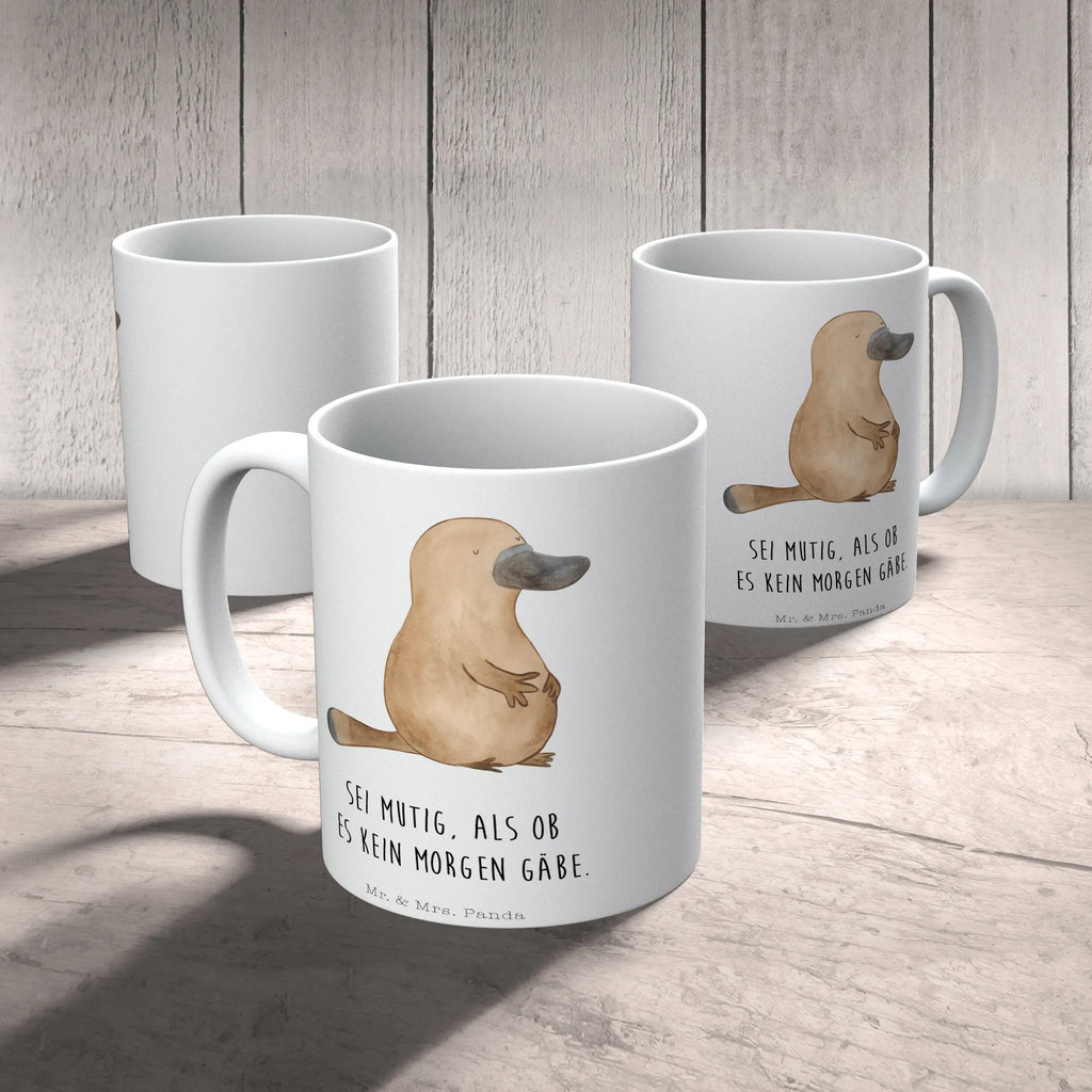 Tasse Schnabeltier mutig statement tasse, heißgetränkebecher, Kaffeepott, Tasse mit Motiv, haferl, Bürobecher, Sprüchetasse, Bedruckte Tasse, Teetasse, Kaffeebecher, Frühstückstasse, Pott, Henkeltasse, Designtasse, Kakaotasse, milchkaffeetasse, hochwertige tasse, Becher, kaffeebecher keramik, kaffeetasse keramik, Motivtasse, Coffee Mug, Geschenktasse, Frühstücksbecher, Henkelbecher, schöne tasse, tasse für kaffee, kaffeetasse bedruckt, Kaffeetasse, Teepott, tasse für büro, Trinkbecher, Keramiktasse, Keramikbecher, Dekotasse, Tasse, Bürotasse, kaffeebecher bedruckt, Mug, Tasse mit Spruch, design tasse, Trinktasse, Teebecher, Urlaub, Meer, Meerestiere, Neuanfang, Training, Mut, Motivation, Lebensweisheit, Schnabeltier, Schnabeltiere, Raodtrip, Weltreise, Büro, Arbeit, Neustart, mutig