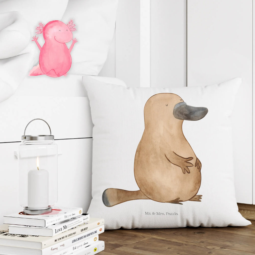 40x40 Kissen Schnabeltier Mut zier kissen, zierkissen 40x40, Polsterkissen, couch kissen, Motivkissen, 40x40 kissen, kissen für couch, kissen für sofa, kissen mikrofaser, microfaser sofakissen, Kissen 40x40, Dekokissen Sofa, kuschel kissen, Kopfkissen, Dekokissen, Dekokissen 40x40, sofa kissen, microfaser dekokissen, wurfkissen, Couchkissen, deko kissen, wohnzimmer kissen, 40 X 40 Kissen, Zierkissen, couchkissen 40x40, kuschelkissen 40x40, Mikrofaser Kissen, microfaser zierkissen, Kuschelkissen, Kopfkissen 40x40, Kissen, kissen 40 x 40, Sofakissen 40x40, microfaser kopfkissen, Sofakissen, Urlaub, Meer, Meerestiere, Arbeit, Lebensweisheit, Weltreise, Büro, Neustart, Training, Motivation, Schnabeltiere, mutig, Mut, Raodtrip, Neuanfang, Schnabeltier