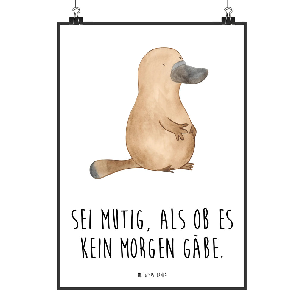 Poster platypus courage Wandposter, Deko Poster, Posterdruck, Kunstdruck, Mr. & Mrs. Panda Poster, Wanddekoration, typografie poster, drucke, Wanddeko Bild, grafikposter, Wandbild, Designposter, kunstdruck poster, Panda Poster, Poster, wanddeko, Design Poster, Plakat, Wandschmuck, Deko Bild, kunstposter, Bild, wandkunst, wanddruck, Urlaub, Meer, Meerestiere, Motivation, Neuanfang, Lebensweisheit, Neustart, Büro, Weltreise, mutig, Raodtrip, Arbeit, Schnabeltiere, Training, Schnabeltier, Mut