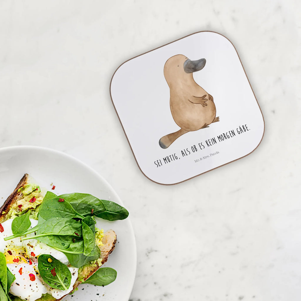 Podkładka dziobak Odwaga Baruntersetzer, Coaster, Untersetzer Quadratisch, deko untersetzer, Kaffeeuntersetzer, Tassen Untersetzer, weinuntersetzer, Design Untersetzer, party untersetzer, Tischuntersetzer, eckiger untersetzer, Tischschoner, Quadratischer Untersetzer, schutzuntersetzer, Untersetzer Glas, grill untersetzer, Tassenuntersetzer, hartfaser untersetzer, Holzuntersetzer, Flaschenuntersetzer, Glasuntersetzer, hartfaseruntersetzer, Untersetzer für Gläser, Untersetzer Tasse, Untersetzer, bar untersetzer, Teeuntersetzer, garten untersetzer, Untersetzer Tee, Becheruntersetzer, Untersetzer Kaffee, esstisch untersetzer, bieruntersetzer, weinflaschenuntersetzer, unterleger, gläseruntersetzer, Untersetzer Gläser, weinglasuntersetzer, Getränkeuntersetzer, Urlaub, Meer, Meerestiere, Neuanfang, Arbeit, Neustart, mutig, Schnabeltiere, Schnabeltier, Motivation, Büro, Mut, Raodtrip, Lebensweisheit, Weltreise, Training