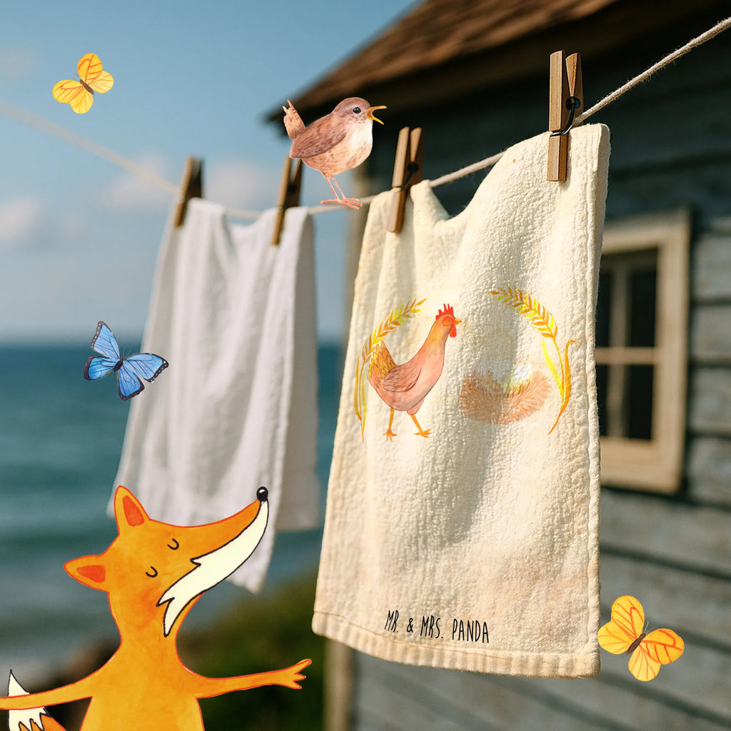 Gästehandtuch Huhn Stolz Handtuch Für Küche 50x100, Handtuch Geschenk 50x100, Mittelgroßes Handtuch, Handtuch Größe 50x100, Handtuch Aus Bio Baumwolle, Handtuch Für Gäste-WC 50x100, Handtuch Für Alltag 50x100, Hochwertiges Handtuch 50x100, Graues Handtuch 50x100, Weiches Handtuch 50x100, Unifarbenes Handtuch 50x100, Nachhaltiges Handtuch 50x100, Handtuch Für Sport 50x100, Klassisches Handtuch 50x100, Handtuch Für Reise 50x100, Handtuch Set 50x100, Pflegeleichtes Handtuch 50x100, Handtuch Für Badezimmer 50x100, Weißes Handtuch 50x100, Umweltfreundliches Handtuch 50x100, Buntes Handtuch 50x100, Baumwollhandtuch 50x100, Waschbares Handtuch 50x100, Mikrofaser Handtuch 50x100, Handtuch 50x100, Handtuch Mit Muster 50x100, Saugfähiges Handtuch 50x100, Handtuch Mit Bordüre 50x100, Handtuch Aus Baumwolle 50x100, Modernes Handtuch 50x100, Bauernhof, Hoftiere, Landwirt, Landwirtin, Geburt, Motivation, Hühner, Schwangerschaft, Eier, Spruch, Hahn, Hof, Landleben, Henne, Magie