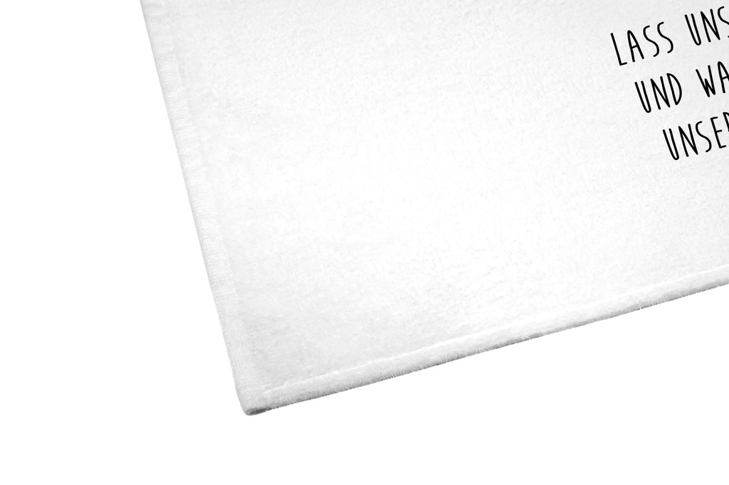 Gästehandtuch Krokodil Hochwertiges Handtuch 50x100, Klassisches Handtuch 50x100, Handtuch Aus Baumwolle 50x100, Handtuch Größe 50x100, Handtuch 50x100, Weiches Handtuch 50x100, Handtuch Für Sport 50x100, Handtuch Für Badezimmer 50x100, Handtuch Mit Muster 50x100, Weißes Handtuch 50x100, Handtuch Für Küche 50x100, Modernes Handtuch 50x100, Mikrofaser Handtuch 50x100, Handtuch Für Reise 50x100, Handtuch Mit Bordüre 50x100, Handtuch Geschenk 50x100, Handtuch Für Gäste-WC 50x100, Baumwollhandtuch 50x100, Waschbares Handtuch 50x100, Handtuch Aus Bio Baumwolle, Unifarbenes Handtuch 50x100, Graues Handtuch 50x100, Handtuch Set 50x100, Buntes Handtuch 50x100, Mittelgroßes Handtuch, Nachhaltiges Handtuch 50x100, Handtuch Für Alltag 50x100, Saugfähiges Handtuch 50x100, Umweltfreundliches Handtuch 50x100, Pflegeleichtes Handtuch 50x100, Meerestiere, Meer, Urlaub, Freundin, Krokodile, Reiselust, Krokodil, Lieblingsmensch, verrückt sein, spontan sein, beste Freundin, Abenteuerlust