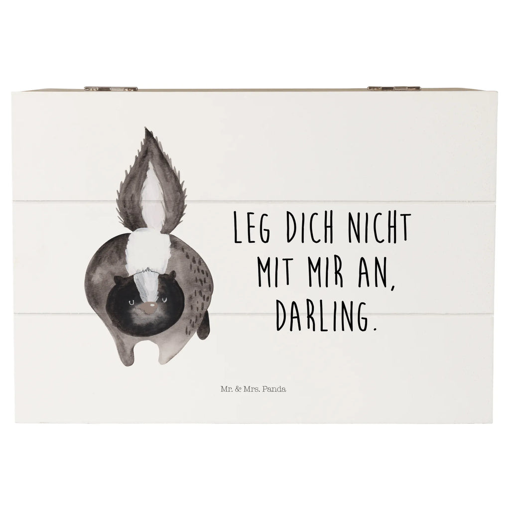 Wooden chest skunk attack Schatulle, Holzbox mit Deckel, Aufbewahrungskiste, holztruhen, Aufbewahrungsbox Holz, holzkästchen, holzschatulle, Holzboxen, aufbewahrungskiste mit deckel, Aufbewahrungsbox, kiste holz, Holzbox, Holzkiste, Aufbewahrungsbox aus Holz, aufbewahrungskisten, aufbewahrungsboxen, Holztruhe, Box aus Holz, aufbewahrungstruhe, Holz Aufbewahrungsbox, truhe holz, Holzkiste mit Deckel, Holzkisten, box holz, holzschachtel, Skunk, Stinktier, Drohung, Wildtier, wütend, Stinker, Stinki, Raubtier