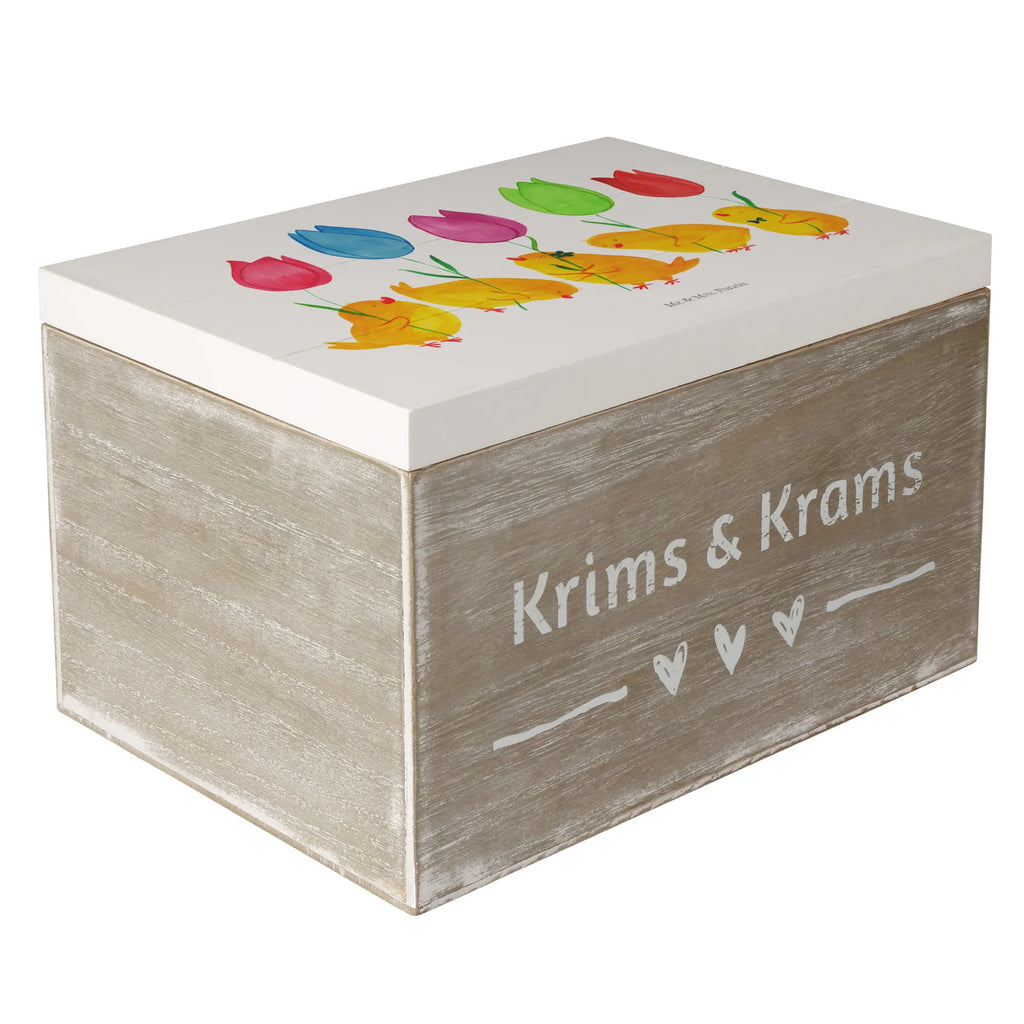 Skrzynia drewniana kurczątko Parada kiste holz, truhe holz, aufbewahrungsboxen, Holzbox mit Deckel, Holzboxen, Holzkiste mit Deckel, Holztruhe, Aufbewahrungsbox aus Holz, Holz Aufbewahrungsbox, aufbewahrungskisten, Holzbox, Schatulle, holztruhen, Box aus Holz, aufbewahrungskiste mit deckel, aufbewahrungstruhe, Holzkisten, holzkästchen, Aufbewahrungsbox Holz, Holzkiste, box holz, Aufbewahrungsbox, Aufbewahrungskiste, holzschatulle, holzschachtel, Osterdeko, Ostern Kinder, Ostern, Geschenke zu Ostern, Ostergeschenke, Ostergeschenke Kinder, Ostern Geschenk, Osternest, Osterhase, Parade, Küken, Tulpen, Ostergrüße, Blumen, Frohe Ostern