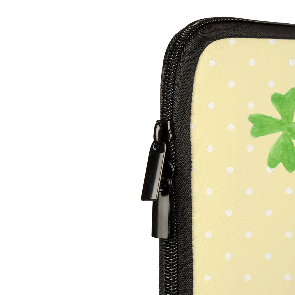 Notebook Tasche Hummeln Kleeblatt Notebook-Tasche Gepolstert, Notebook-Tasche Aus Canvas, Laptoptasche, Laptop-Umhängetasche, Notebook-Tasche Mit Organizer, Notebook-Sleeve, Laptop-Aktentasche, Notebook-Tasche Mit Schultergurt, Notebook-Tasche Mit Zubehörfach, Notebook-Tasche Klassisch, Notebook-Case, Notebook-Tasche Minimalistisch, Notebook-Tasche Aus Neopren, Notebook-Tasche Robust, Laptop-Rucksack, Laptop-Case, Notebook-Tasche Leicht, Notebook-Tasche Mit Reißverschluss, Laptophülle, Notebook-Tasche Reisegeeignet, Notebook-Rucksack, Notebook-Tasche Rucksackstil, Notebook-Tasche Business, Notebook-Tasche Aus Nylon, Notebook-Tasche Ergonomisch, Notebookhülle, Notebook-Tasche Für Herren, Laptop-Hülle, Laptop-Sleeve, Notebook-Tasche Slim, Notebook-Tasche Für 15 Zoll, Laptop-Messenger-Bag, Notebook-Tasche Casual, Notebook-Tasche Modern, Notebook-Tasche Aus Leder, Notebook-Umhängetasche, ChatGPT:<br />Notebooktasche, Notebook-Tasche Büro, Notebook-Tasche Für Damen, Notebook-Querträger, Notebook-Tasche Vintage, Notebook-Tasche Wasserfest, Notebook-Aktentasche, Notebook-Tasche Mit Tragegriff, Notebook-Tasche Für 13 Zoll, Notebook-Tasche Für 17 Zoll, Notebook-Tasche Studenten, Tiermotive, Gute Laune, Tiere, Lustige Sprüche, Hummel, Spruch Positiv, glücklich Werden, Biene Deko, glücklich sein, Spruch schön, Spruch Fröhlich, Biene