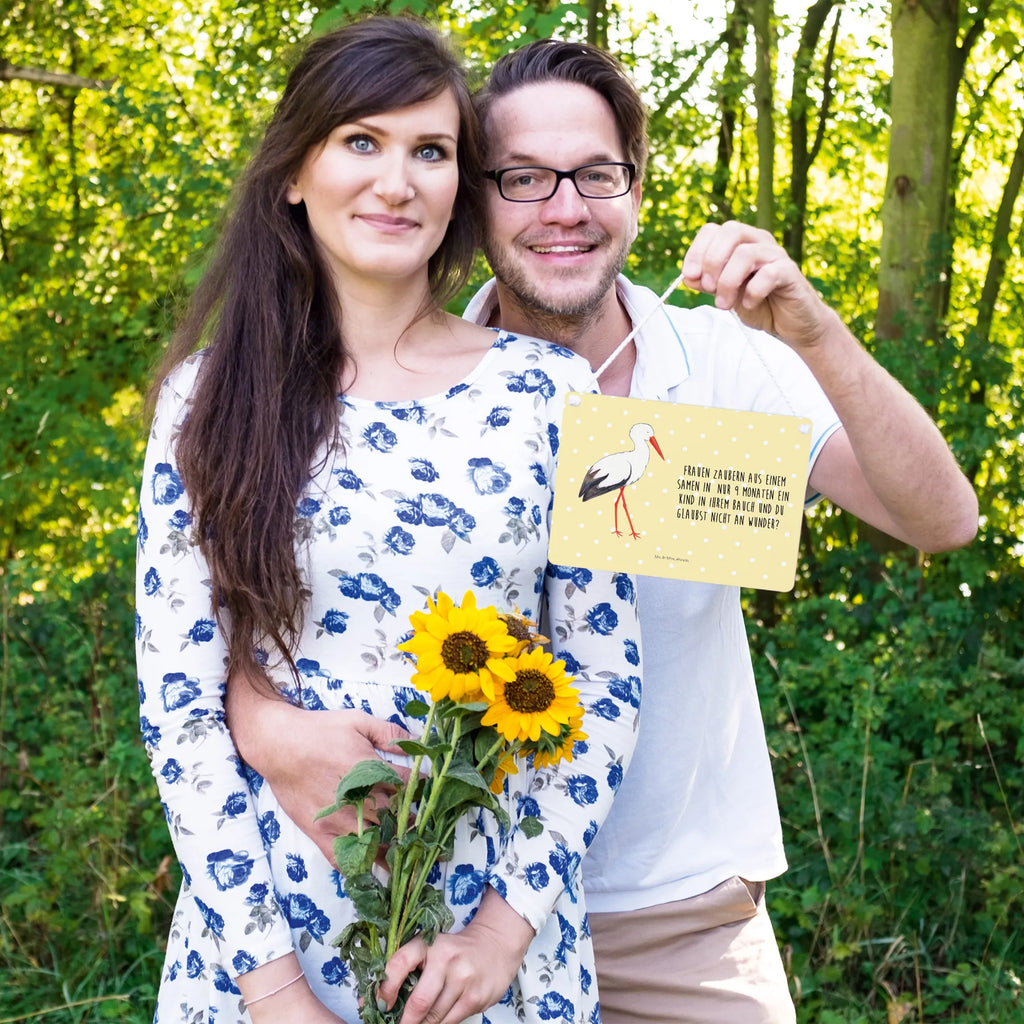 Decorative sign Stork Spruchschild, Dekoschild, Deko Schild, sprüche schild, dekoschilder, Wandschild, wandhänger, hängeschild, Motivschild, Schild mit Spruch, Türschild, Türschild Familie, Holzschild, Küchenschild, dekotafel, Schild, wandtafel, Deko Wandtafel, dekoration schild, holzbild, Holztafel, Badschild, Tiere, Gute Laune, Tiermotive, Lustige Sprüche, Storch, Mütter, Mutter Werden, Geburt, Baby, Störche, Schwangerschaft, Schwanger, Babybauch, Mutter